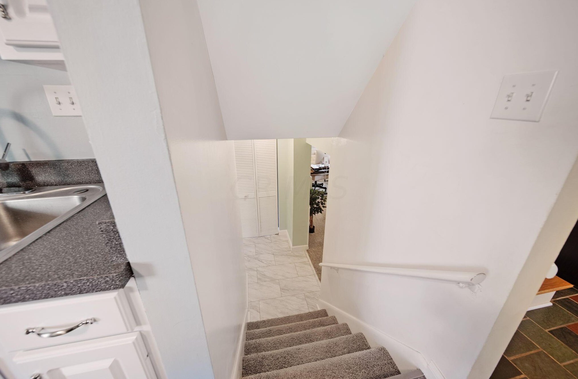 216 Mohawk Ave, Westerville OH  43081-2641 exterior