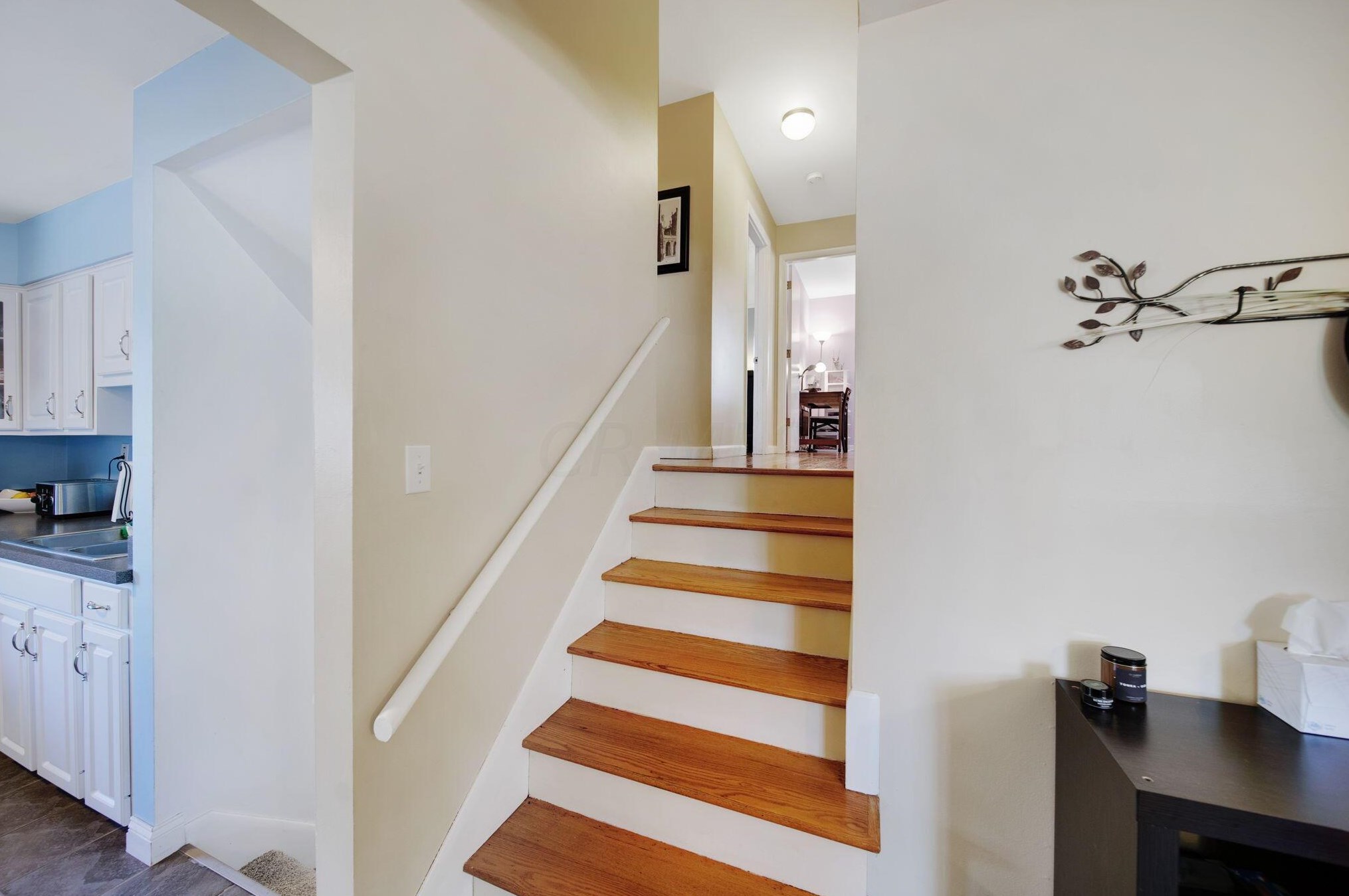 216 Mohawk Ave, Westerville OH  43081-2641 exterior