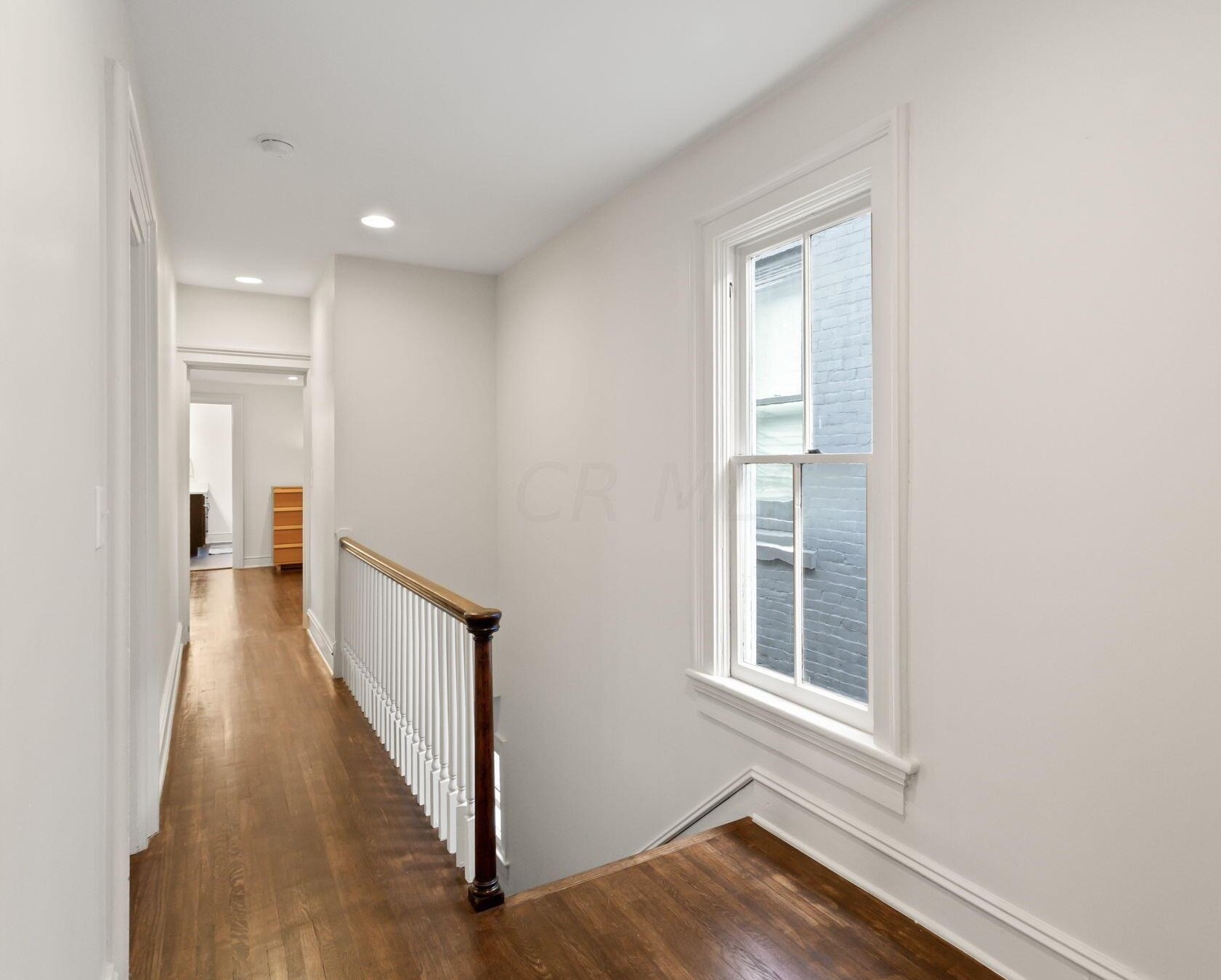 1337 Hunter Ave, Columbus OH 43201-2773 exterior