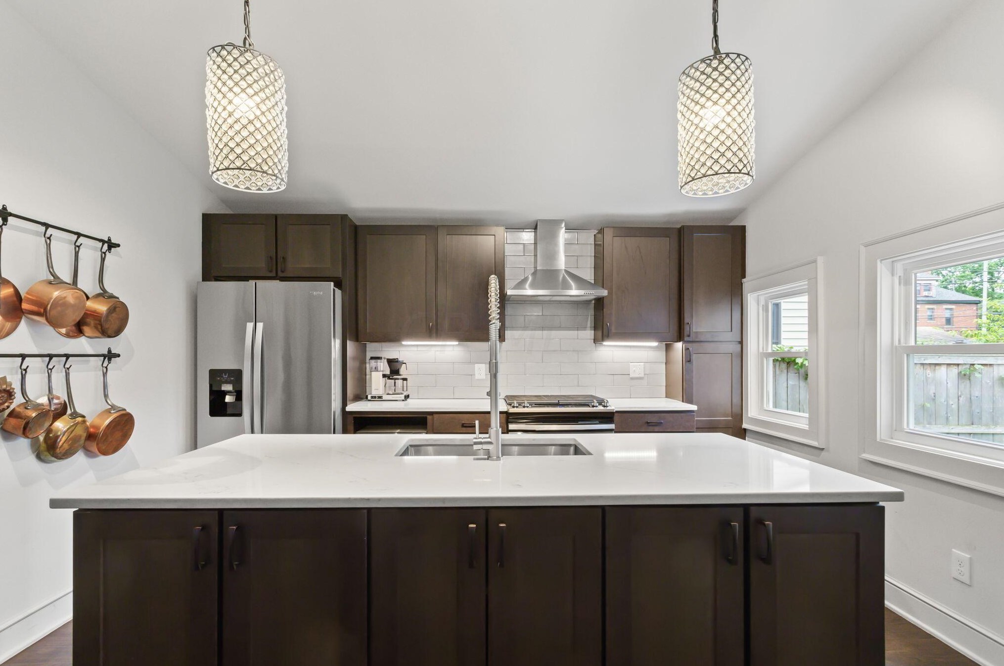 1337 Hunter Ave, Columbus OH 43201-2773 exterior