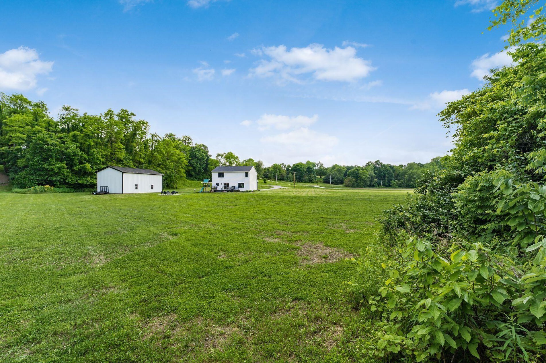 4644 Wilson Rd, Lancaster OH 43130-9557 exterior