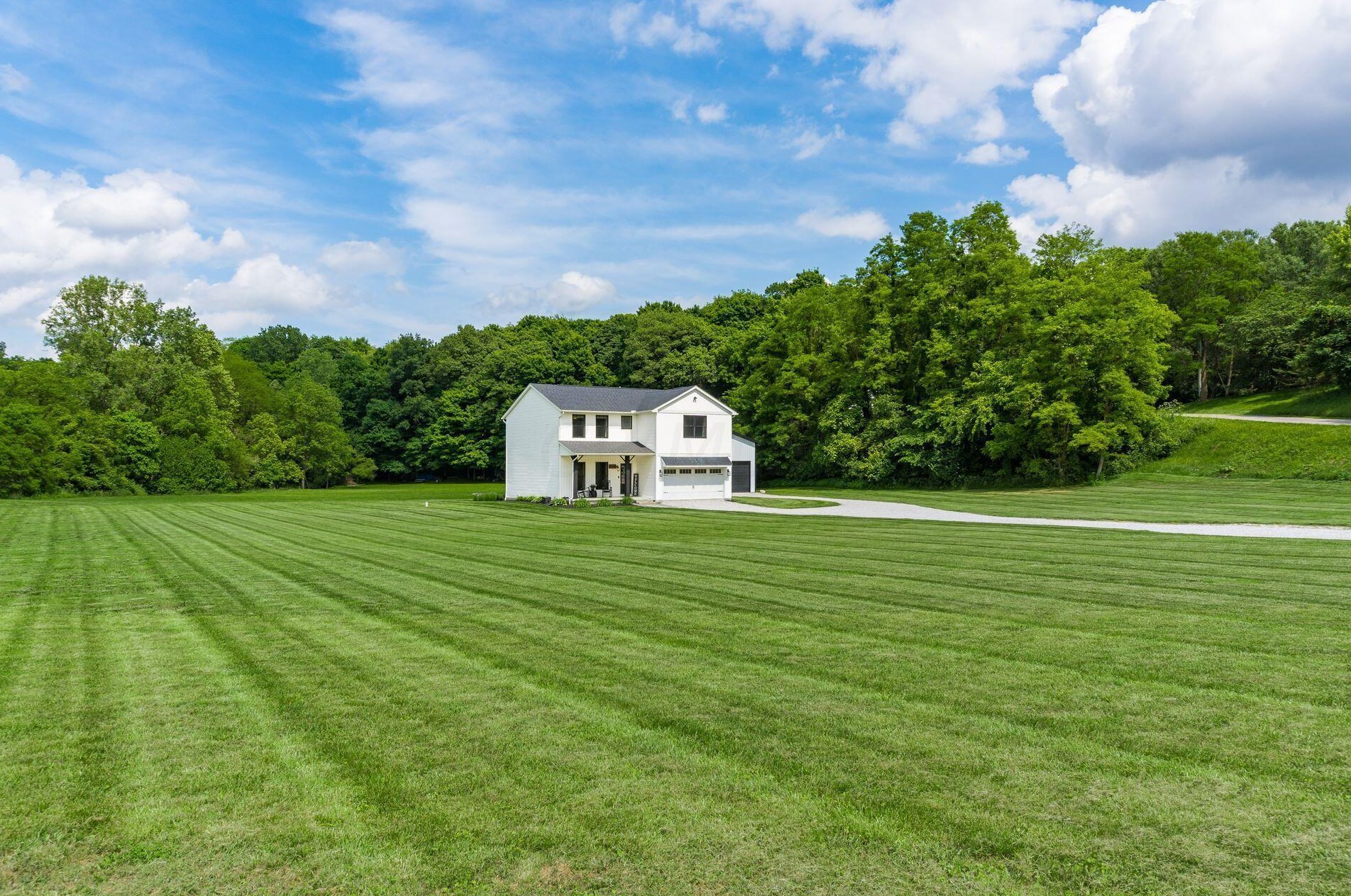 4644 Wilson Rd, Lancaster OH 43130-9557 exterior