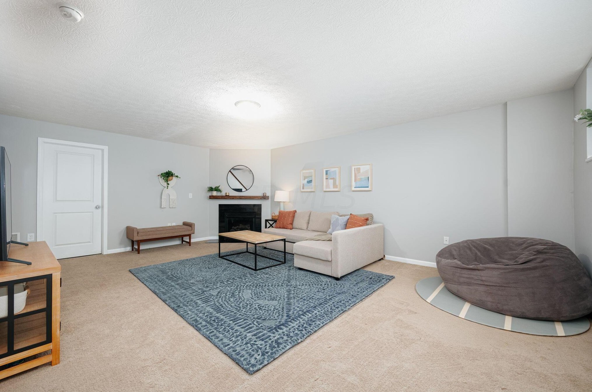 5336 Rustic Falls Dr, Dublin OH  43016-6349 exterior