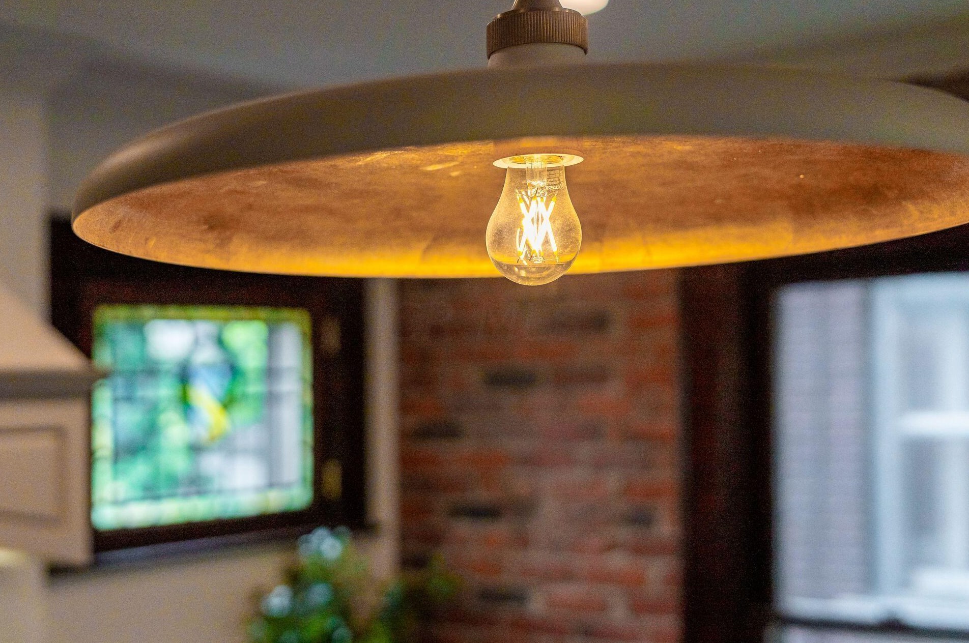 1663 Bryden Rd, Columbus OH  43205-2121 exterior