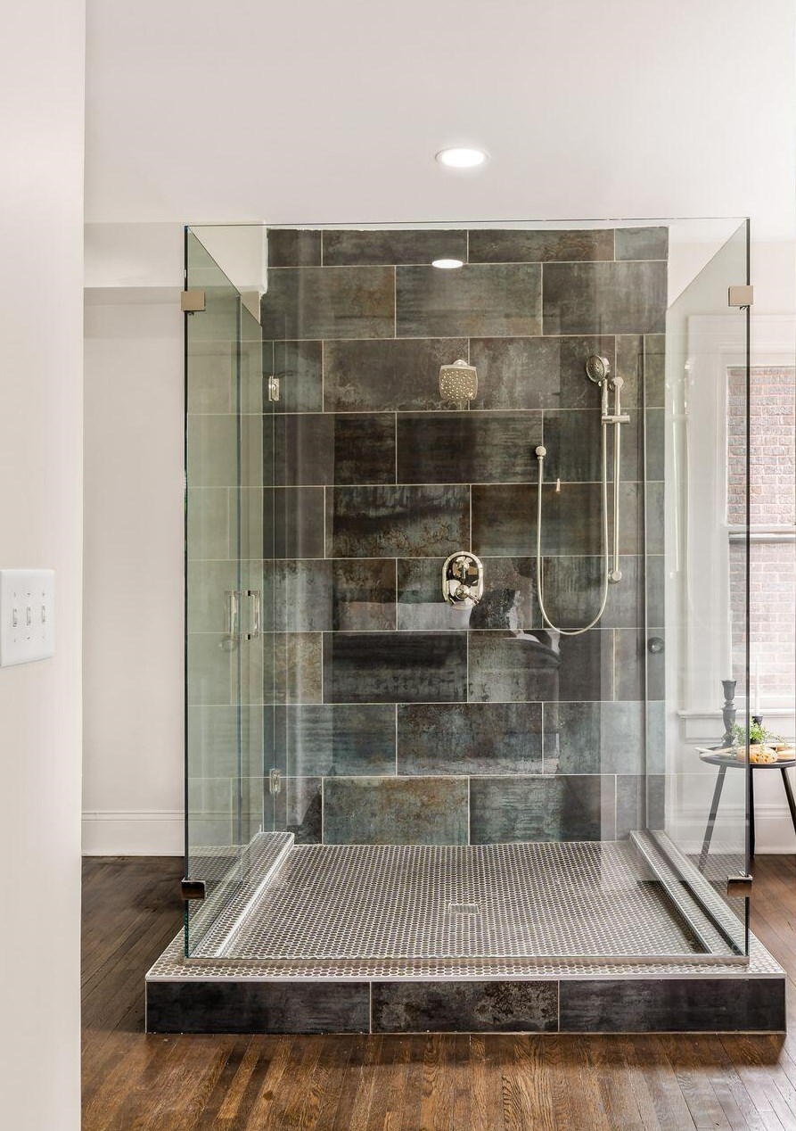 1663 Bryden Rd, Columbus OH  43205-2121 exterior