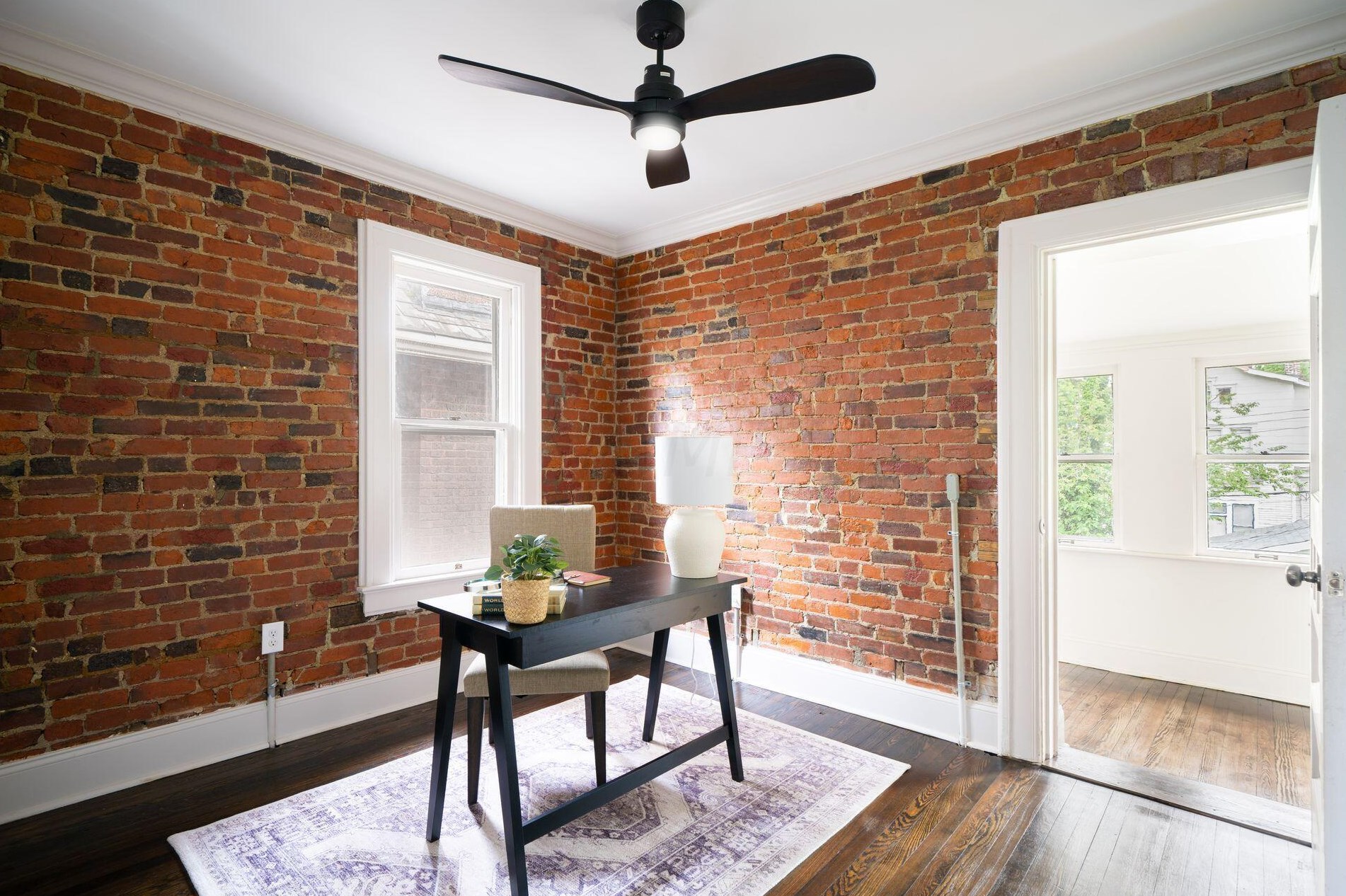 1663 Bryden Rd, Columbus OH  43205-2121 exterior