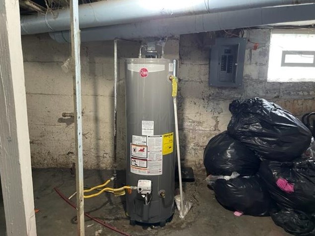 246 Burgess Ave, Columbus OH 43204-3306 exterior