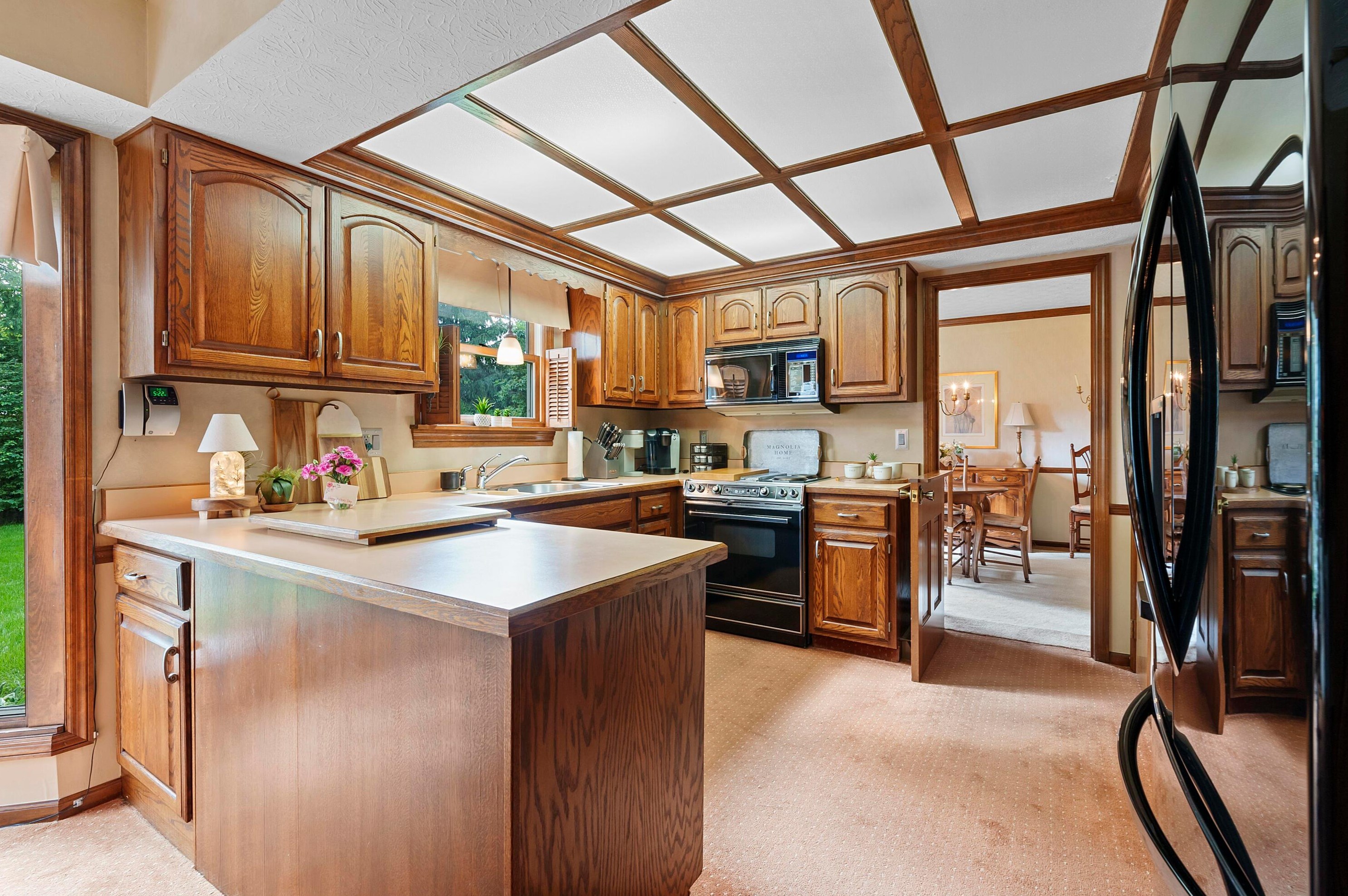 1810 Scott Glen Ct, Columbus OH exterior