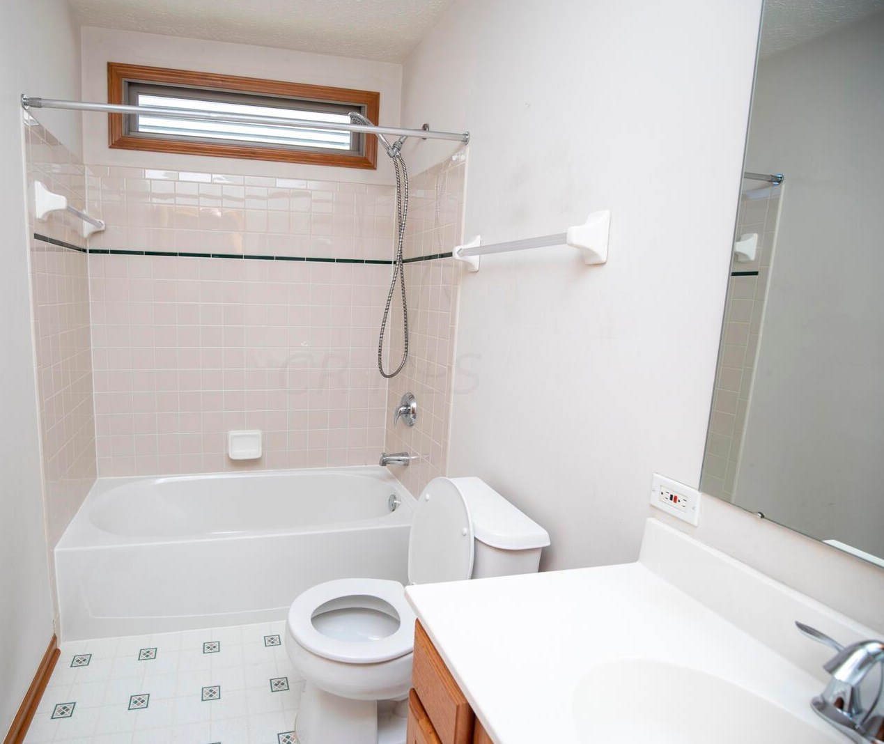 3503 Blendon Bnd Way, Columbus OH 43231-4995 exterior