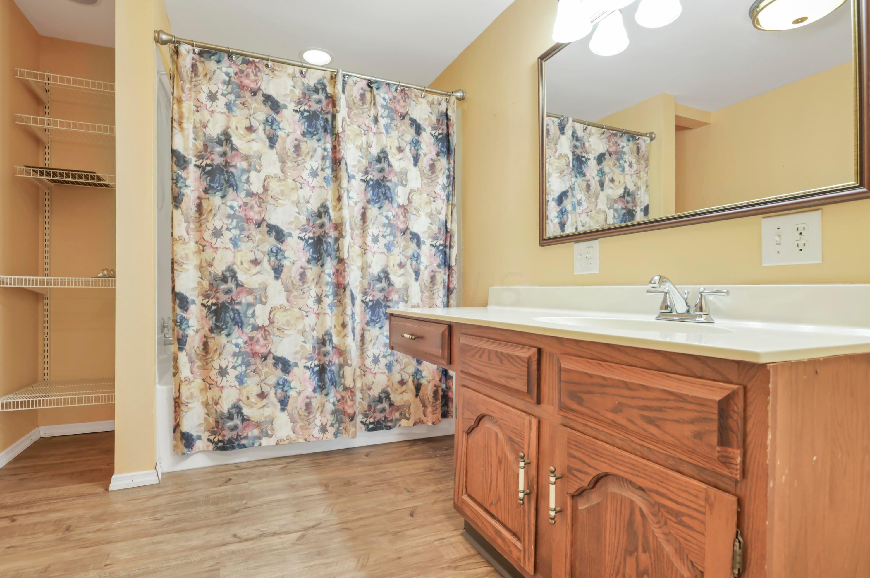 444 Reese Ave, Lancaster OH 43130-4541 exterior