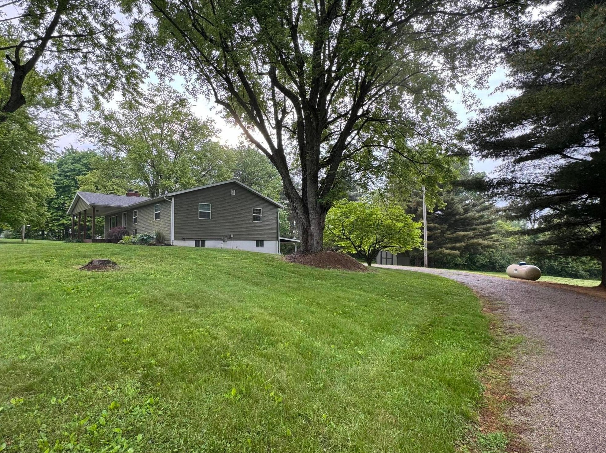 5001 High Point Rd, Glenford OH  43739-9751 exterior