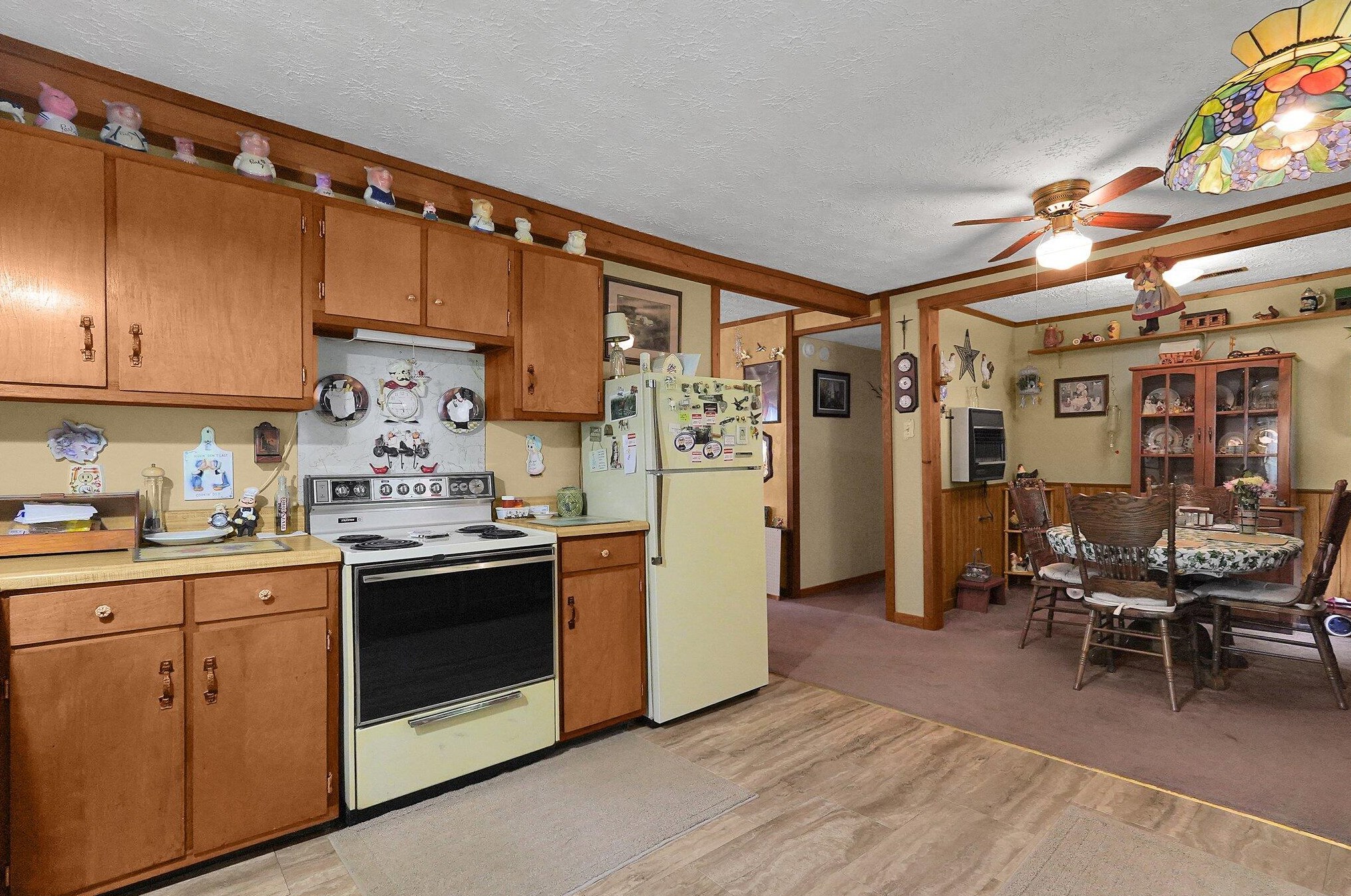 1229 Un Sta Rd, Granville OH  43023-9510 exterior