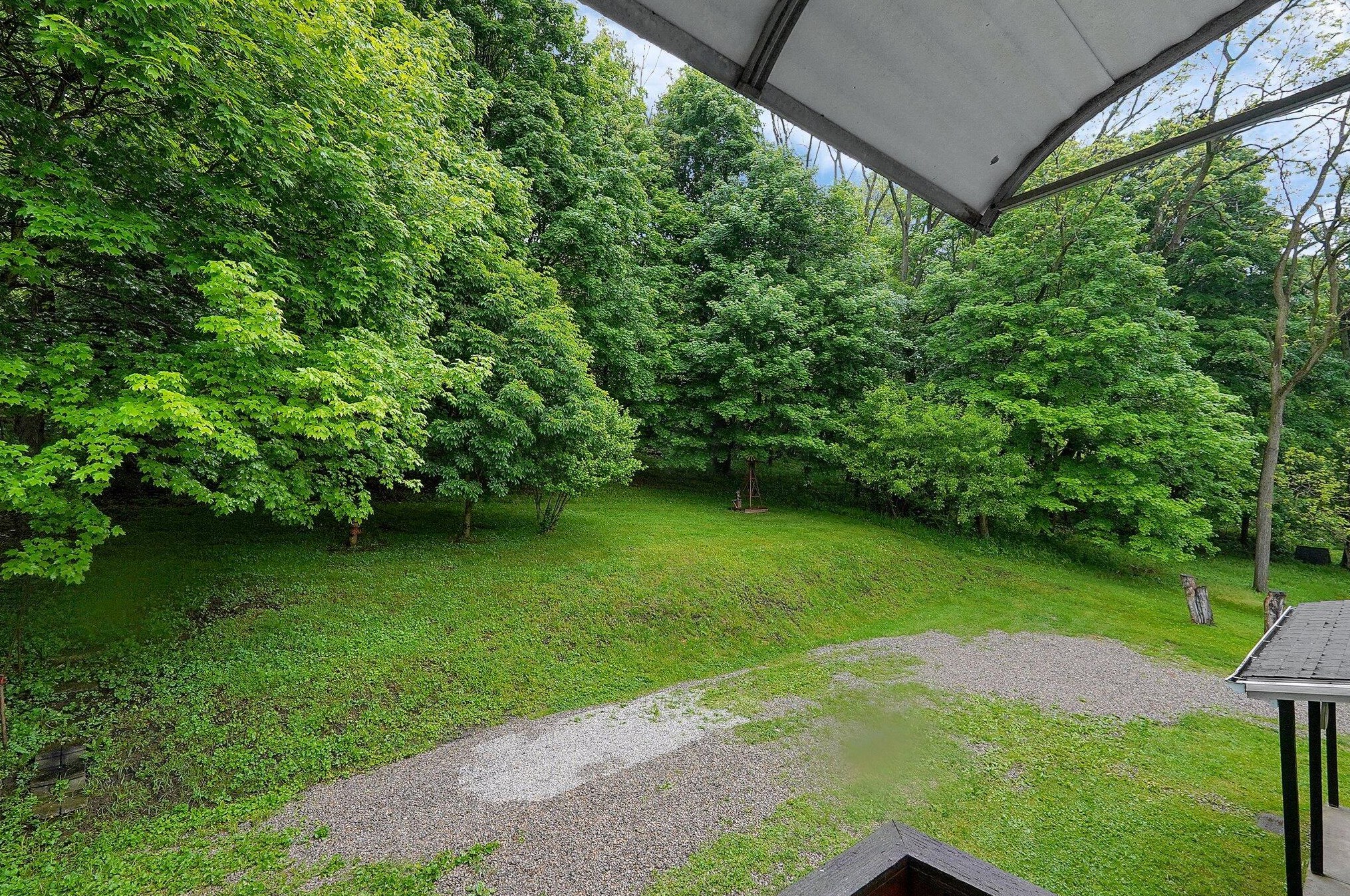 1229 Un Sta Rd, Granville OH  43023-9510 exterior