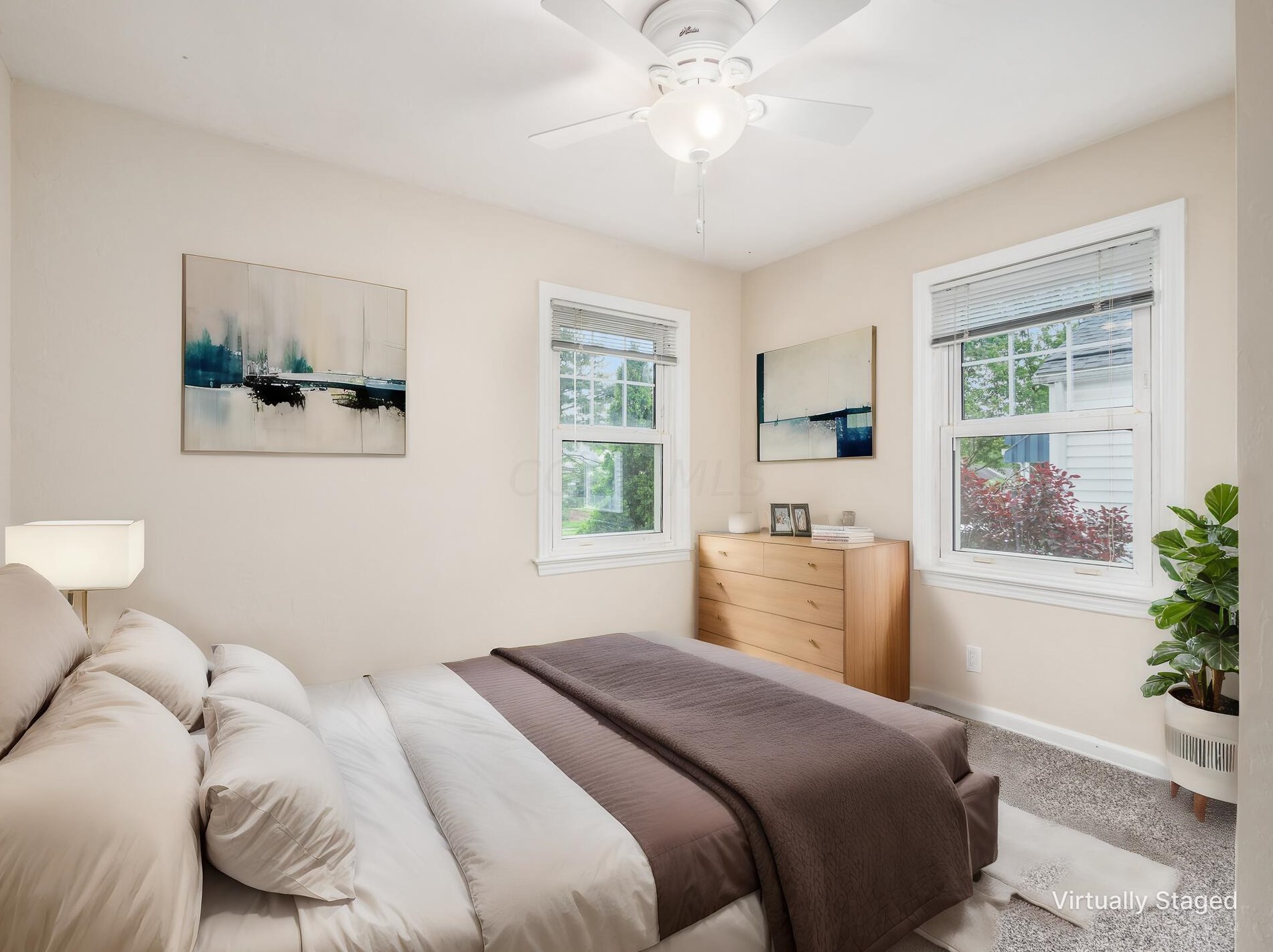 388 Royal Frst Blvd, Columbus OH  43214-1813 exterior