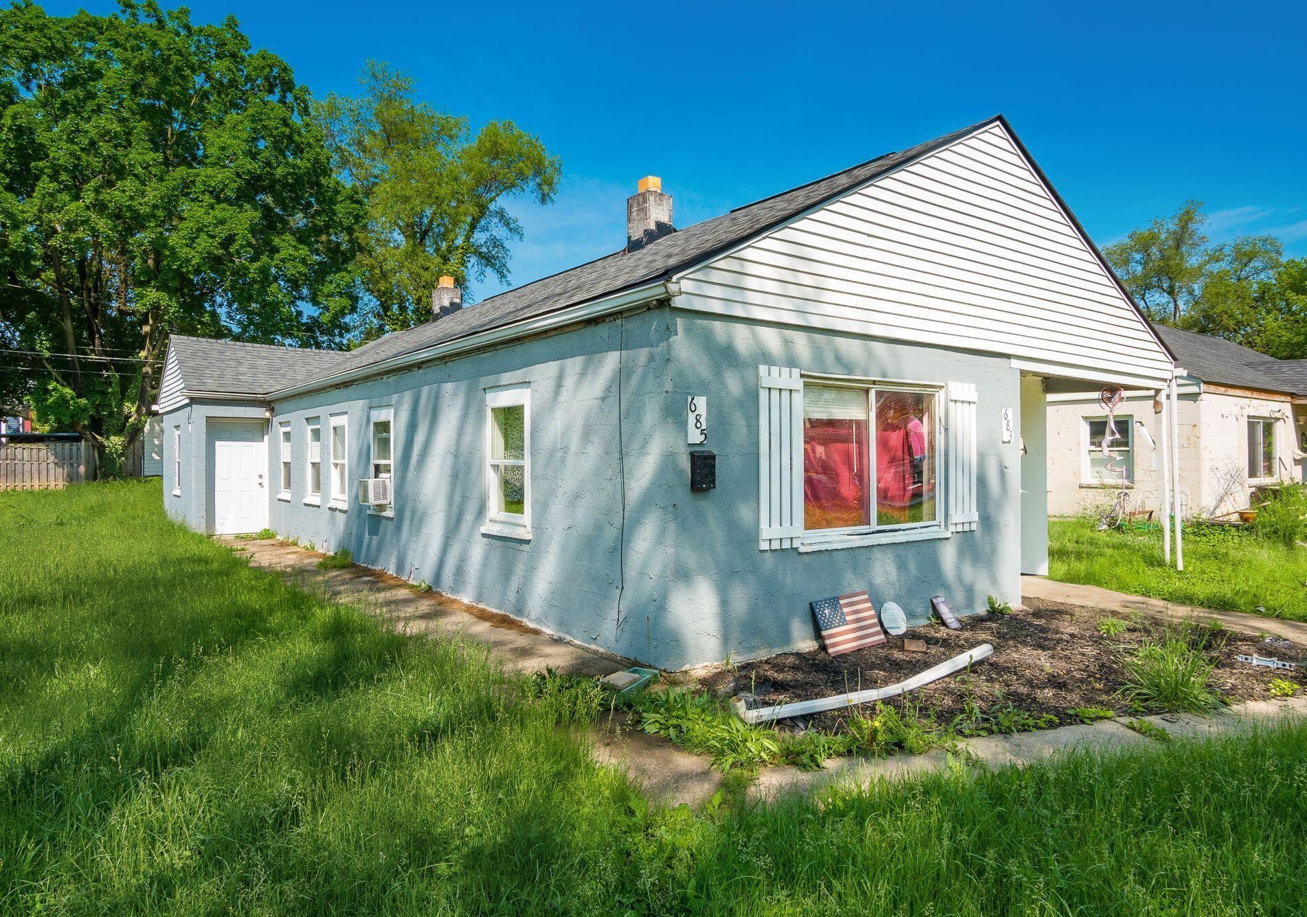 685 Wheatland Ave, Columbus OH  43204-2908 exterior