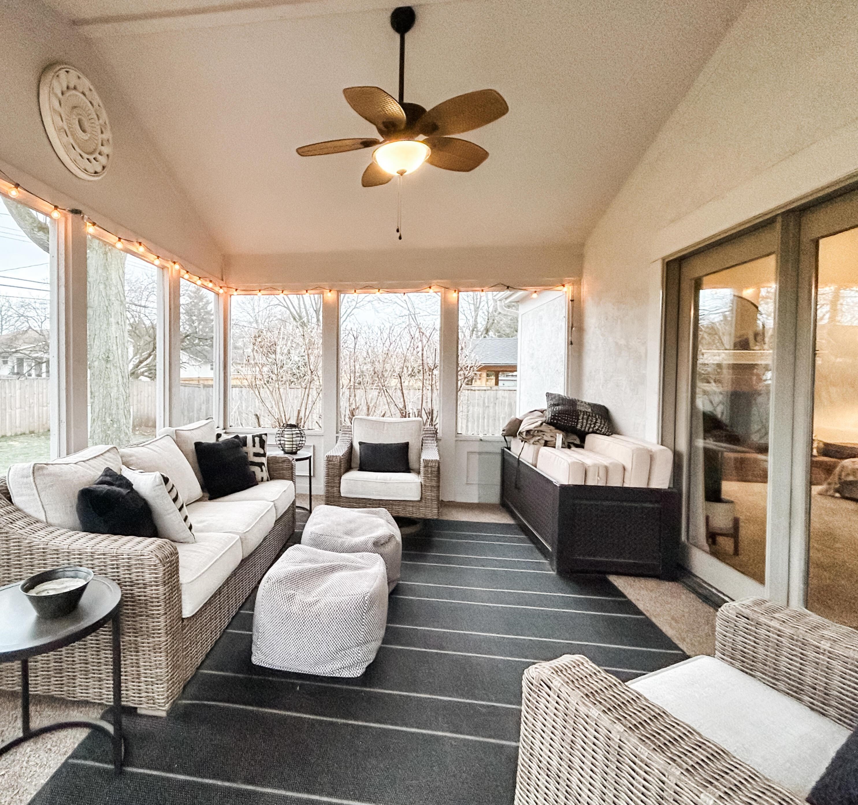 3535 Boathouse Dr, Hilliard OH  43026-7817 exterior