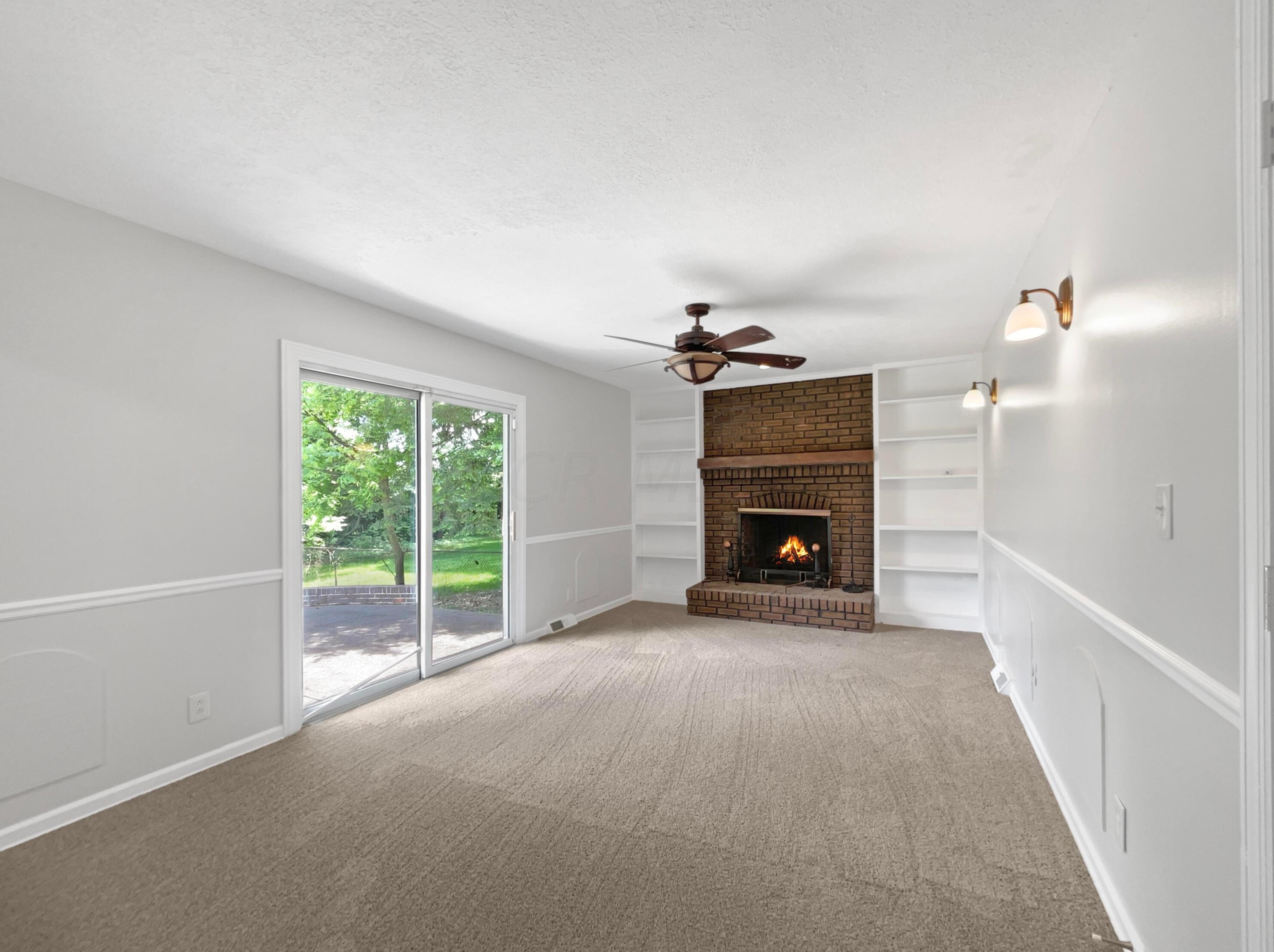 1300 Knollwood Dr, Columbus OH 43232 exterior