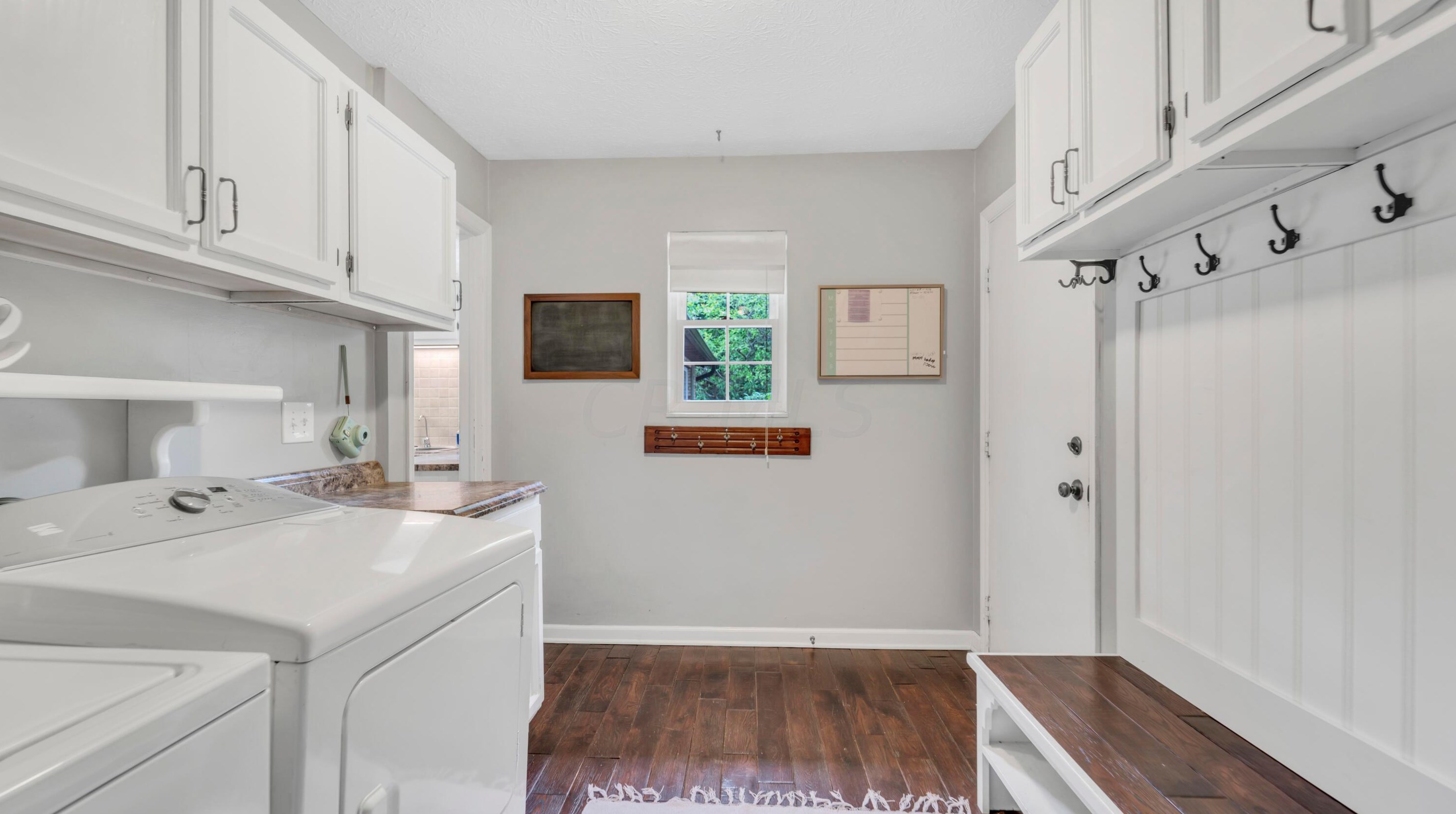 800 Cherry Btm Rd, Columbus OH 43230-2109 exterior