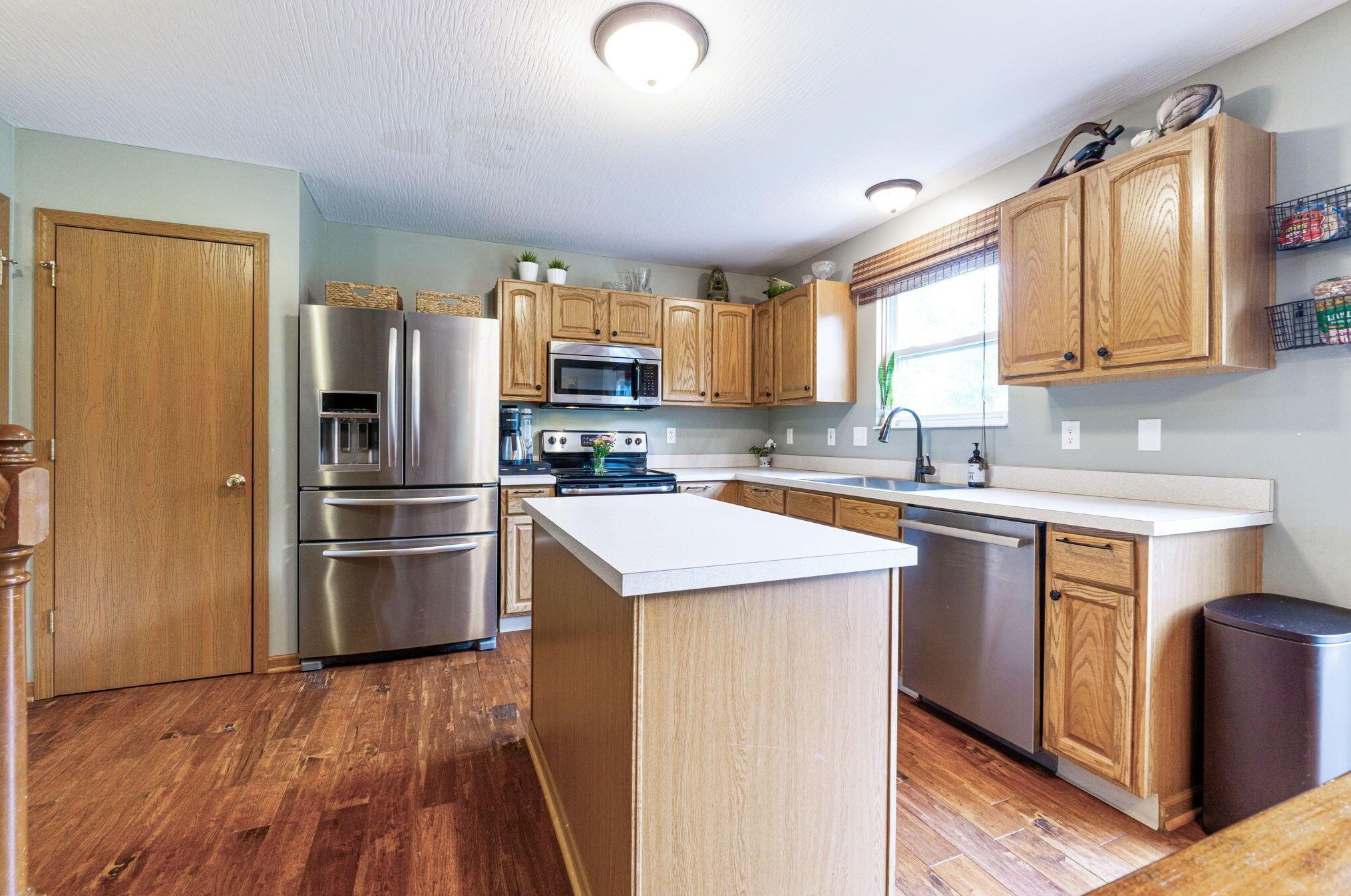 8353 Crete Ln, Blacklick OH  43004-8307 exterior