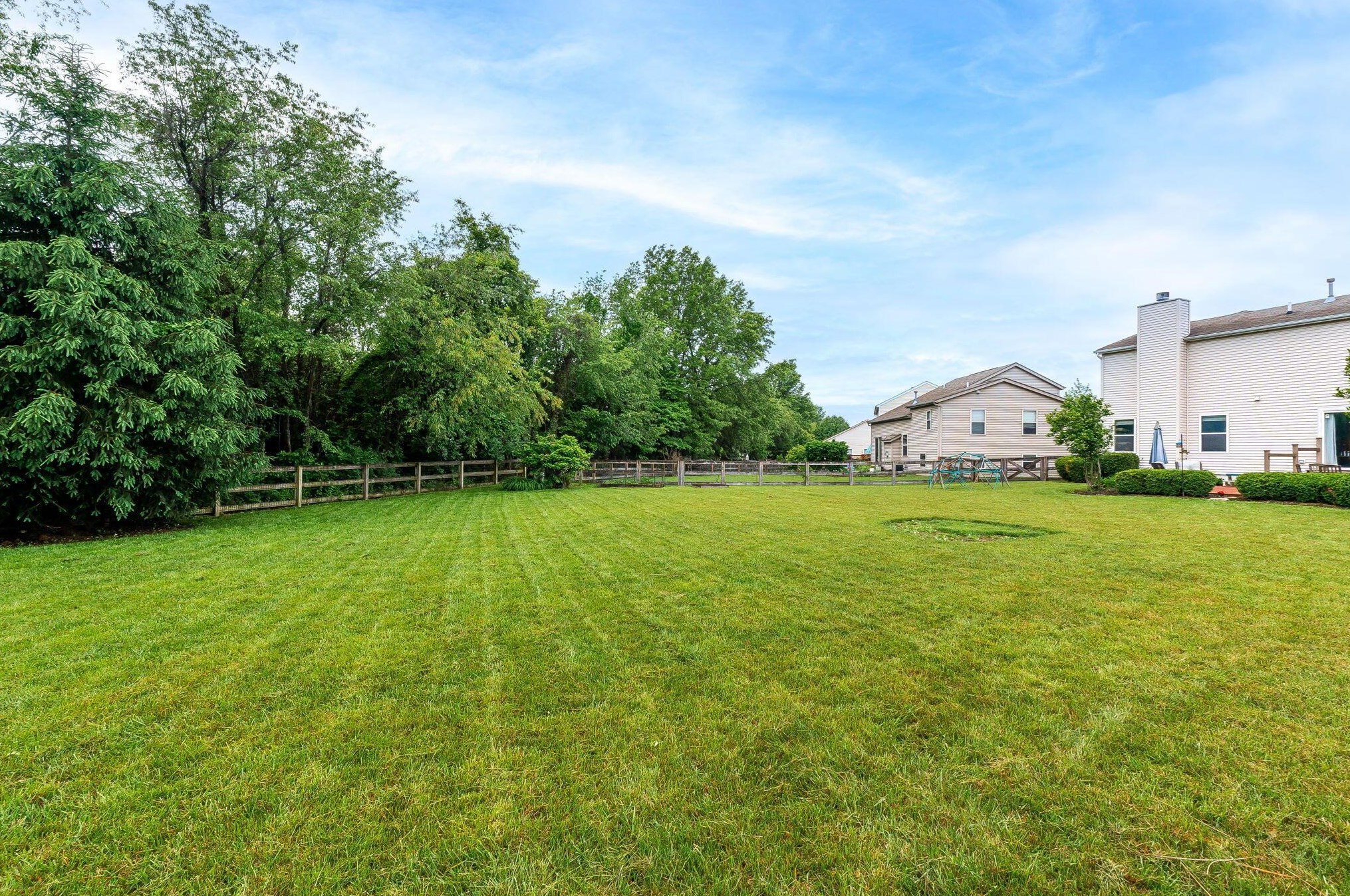 8353 Crete Ln, Blacklick OH  43004-8307 exterior