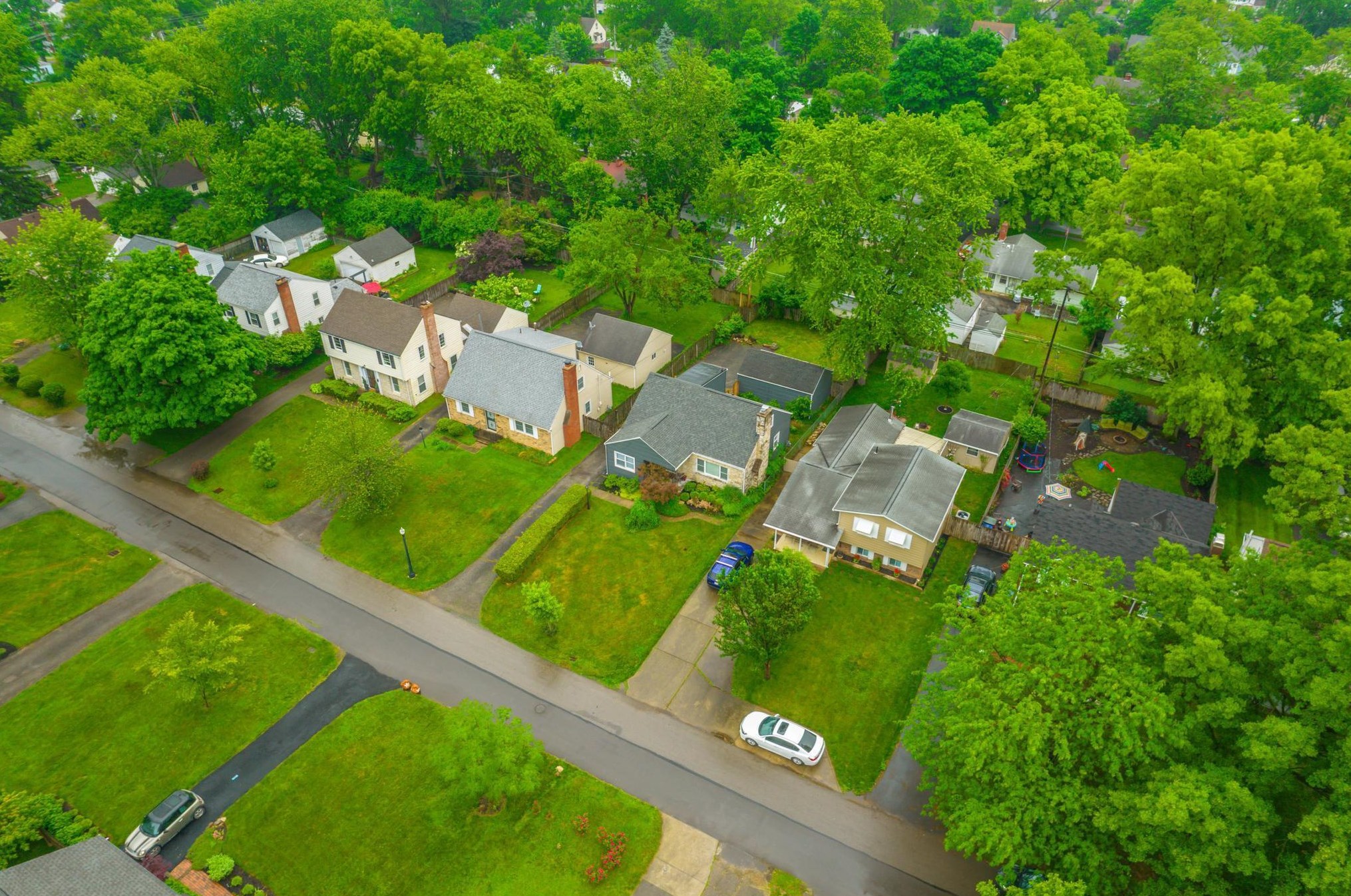 120 Edgevale Rd, Columbus OH 43221-1155 exterior