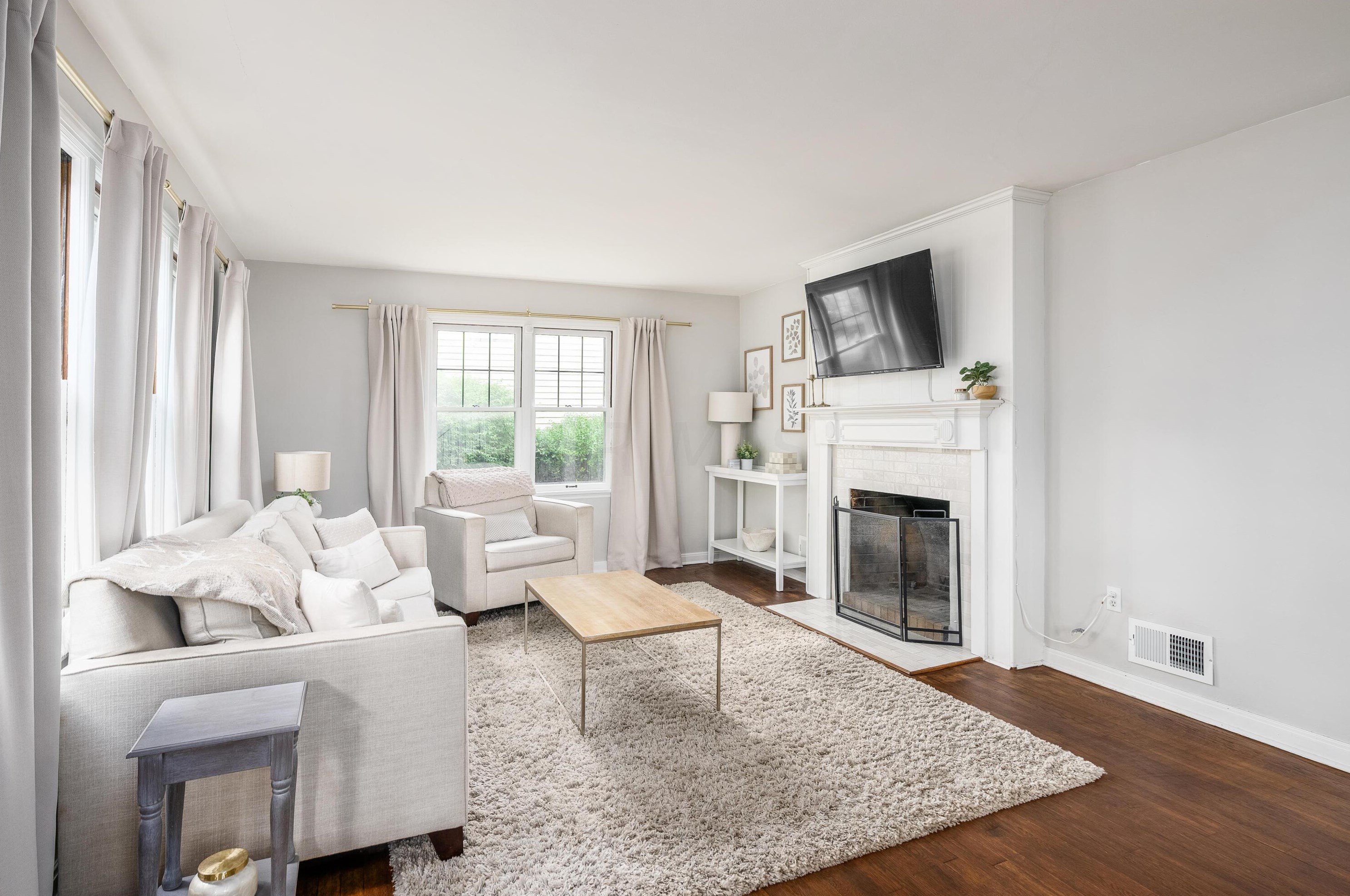 256 Schreyer Pl, Columbus OH  43214-2727 exterior