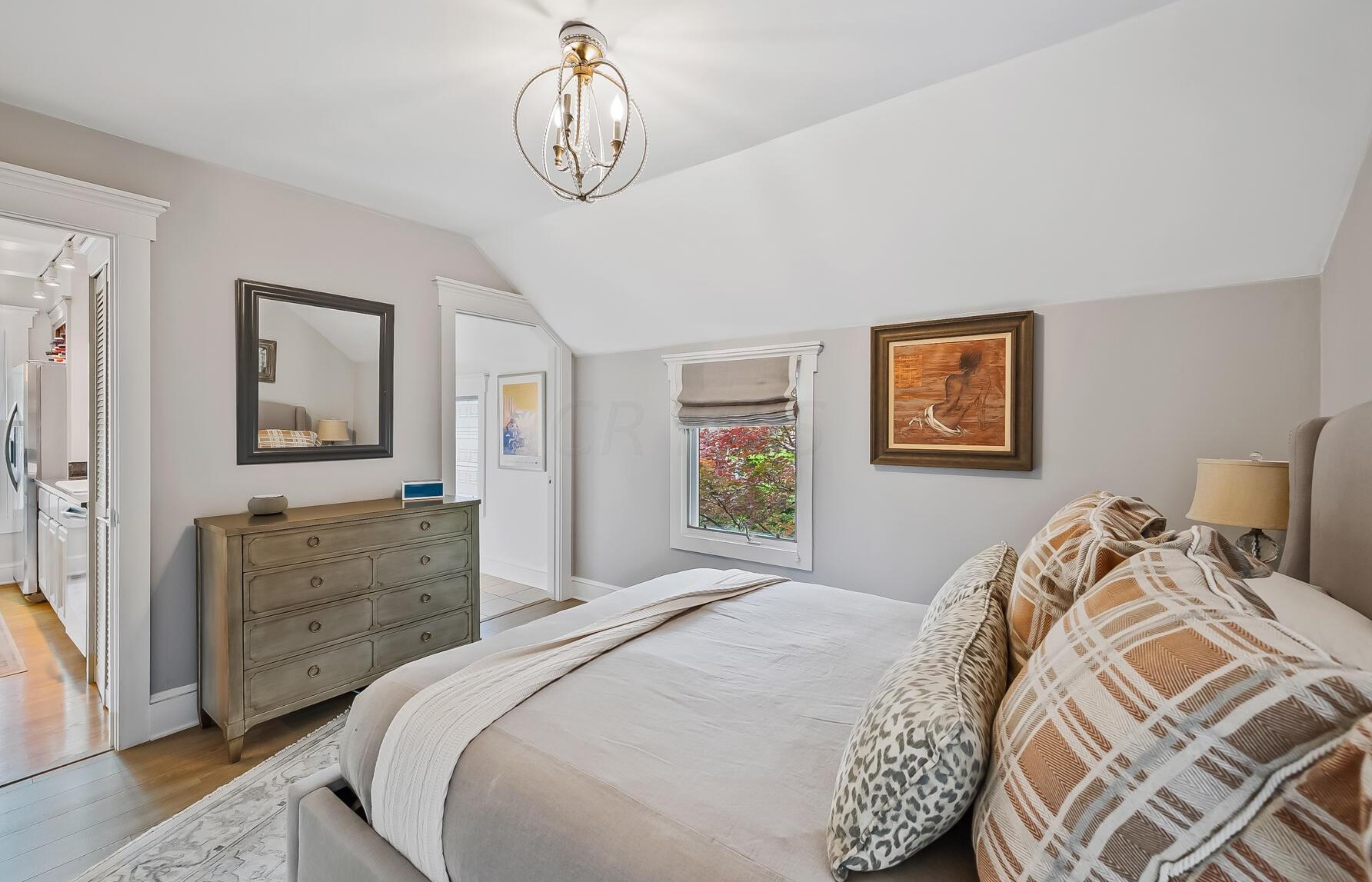 310 Alexander Aly, Columbus OH 43206-2190 exterior