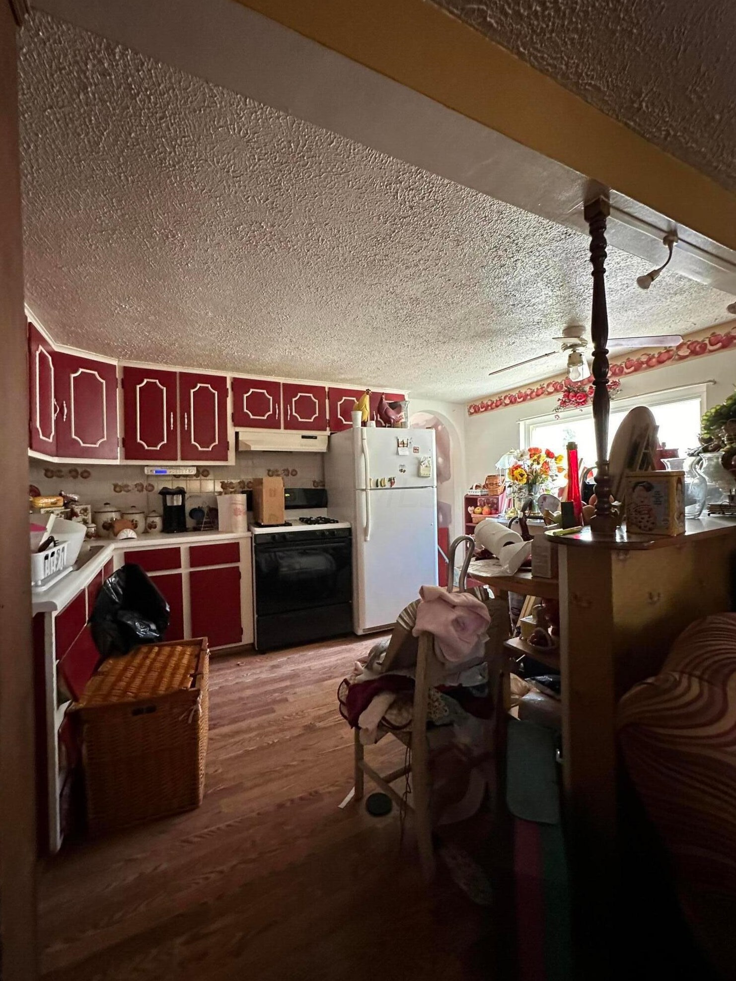 2342 Valleyview Dr, Columbus OH  43204-3456 exterior