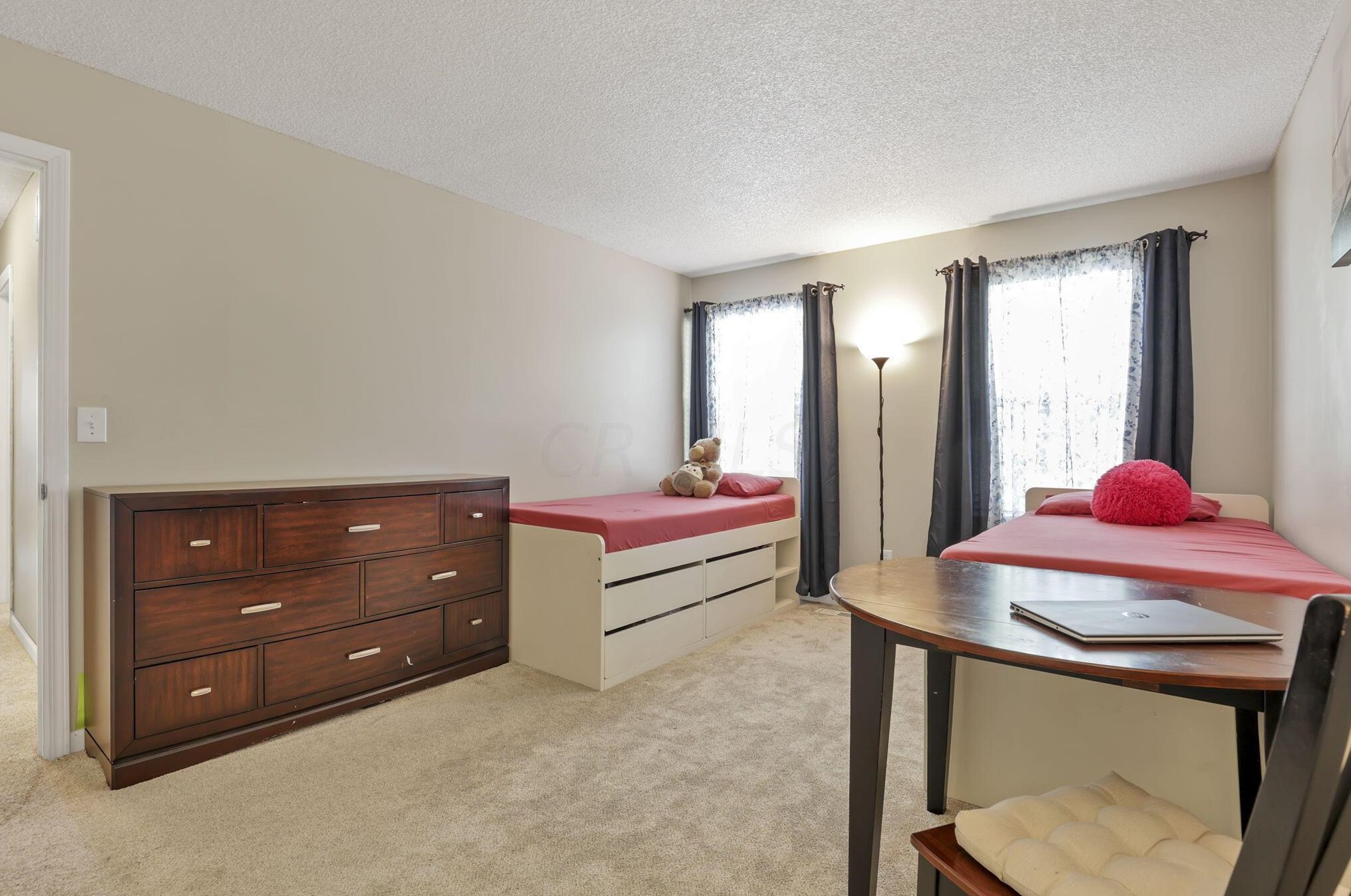 5959 Cape Coral Ln, Hilliard OH  43026-9793 exterior