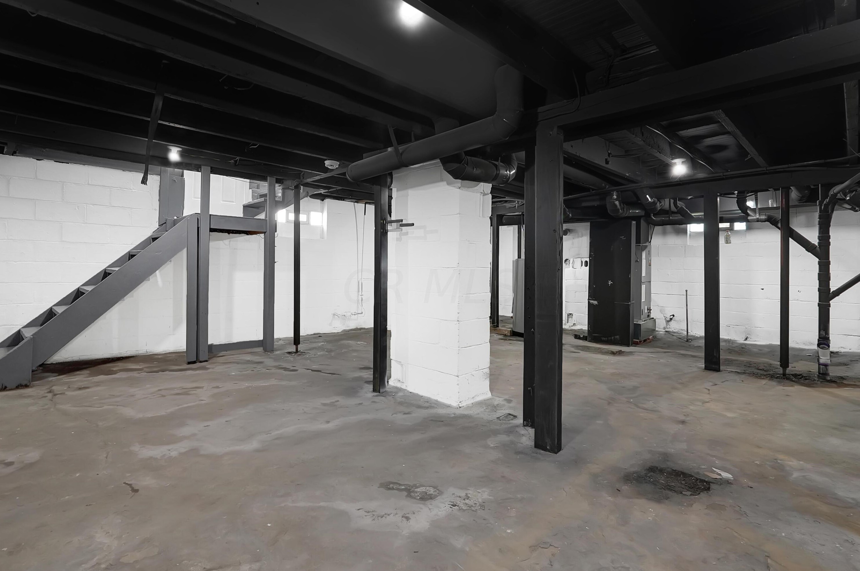 1010 Olmstead Ave, Columbus OH 43201-3023 exterior