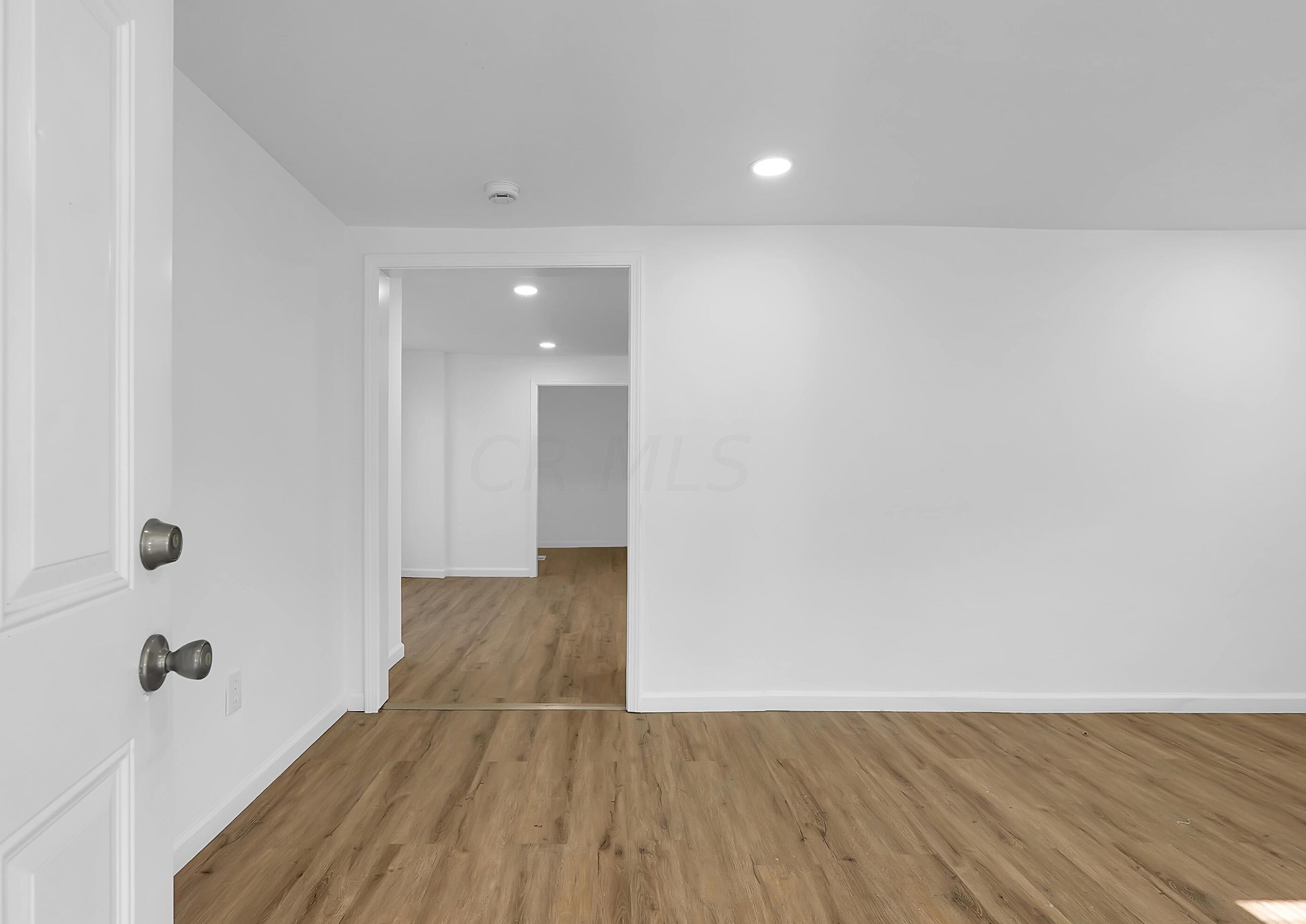 1010 Olmstead Ave, Columbus OH 43201-3023 exterior