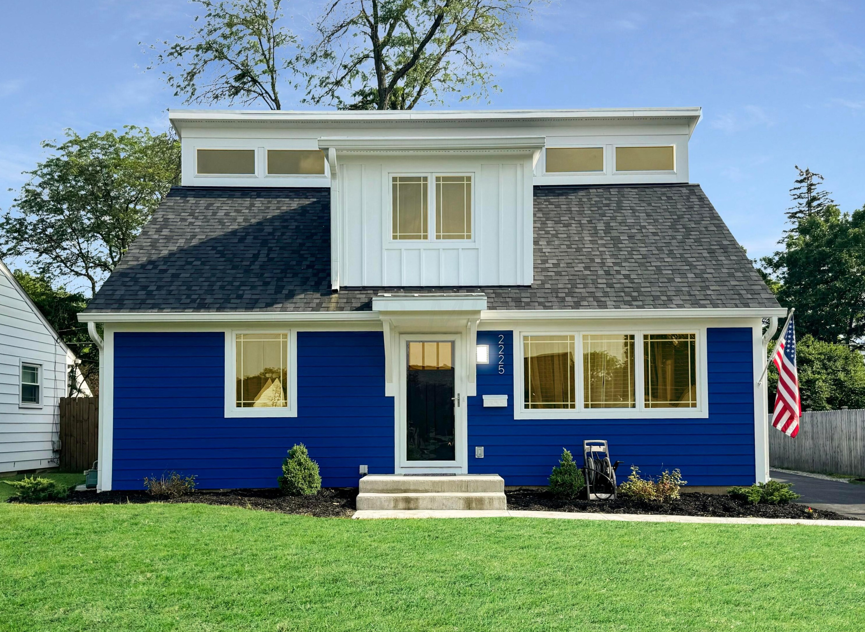 2225 Edgevale Rd, Columbus OH 43221-1162 exterior