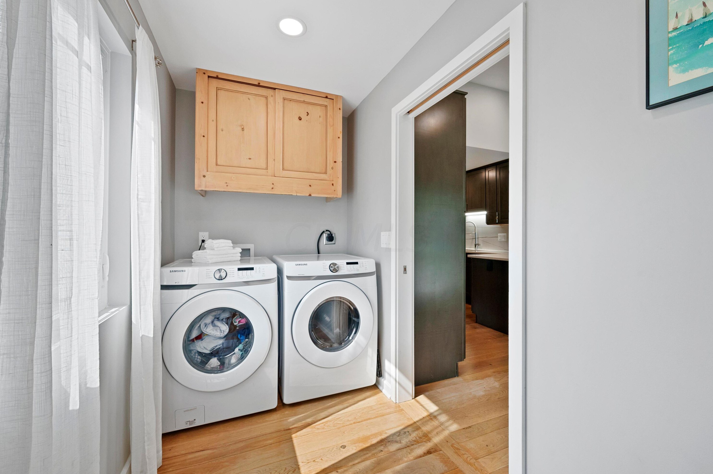 2225 Edgevale Rd, Columbus OH 43221-1162 exterior