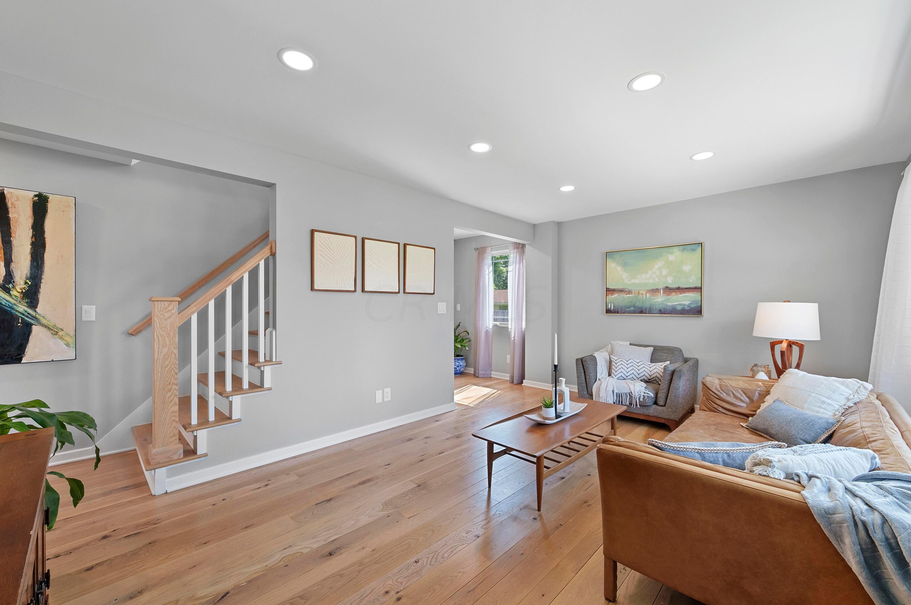 2225 Edgevale Rd, Columbus OH 43221-1162 exterior