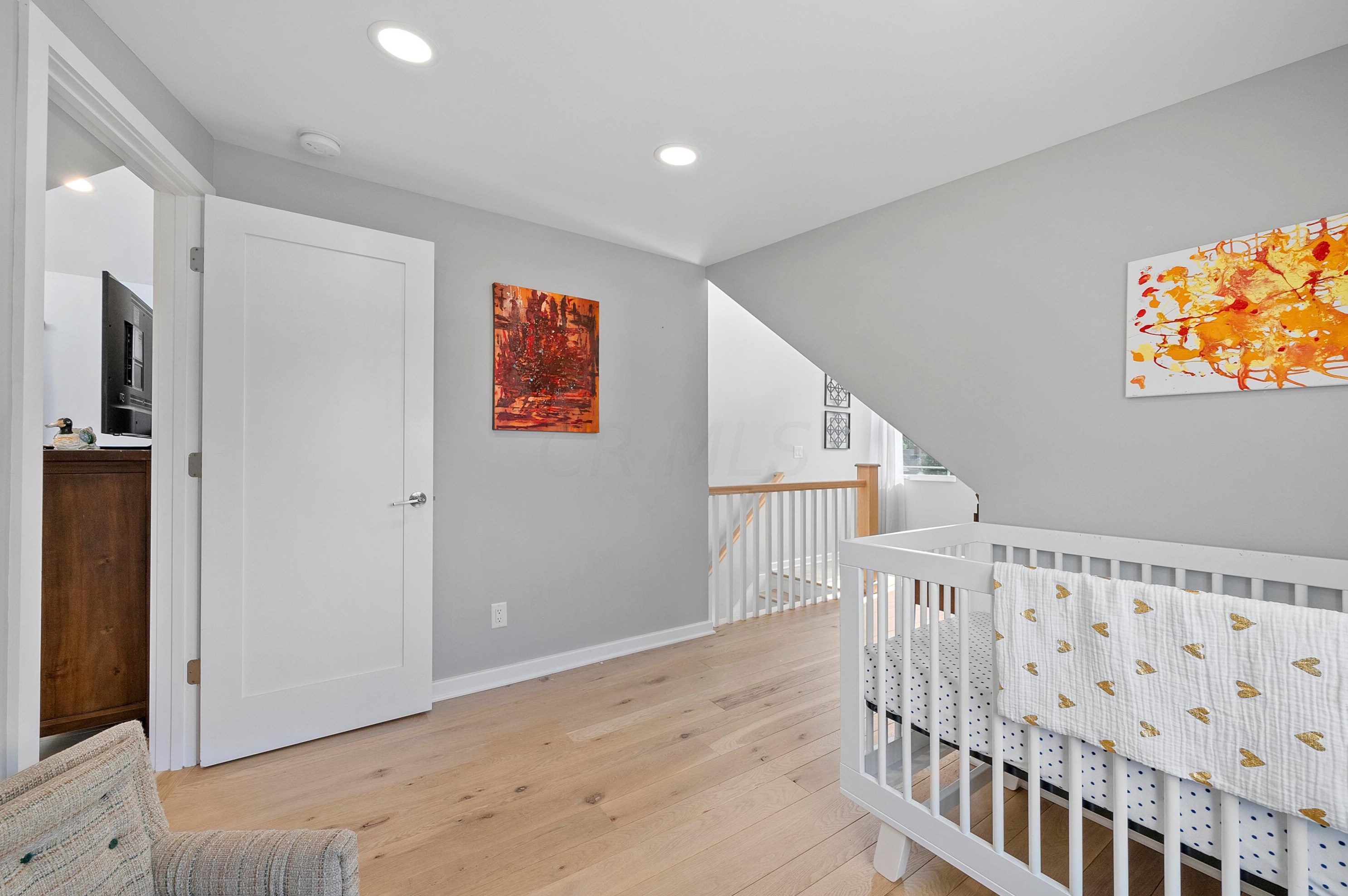 2225 Edgevale Rd, Columbus OH 43221-1162 exterior