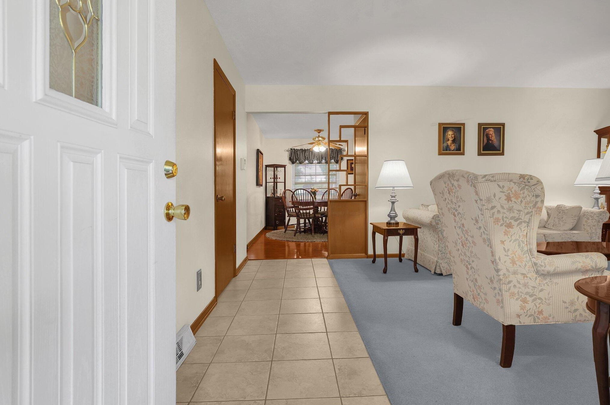 487 Briarwood Dr, Columbus OH 43213-2058 exterior