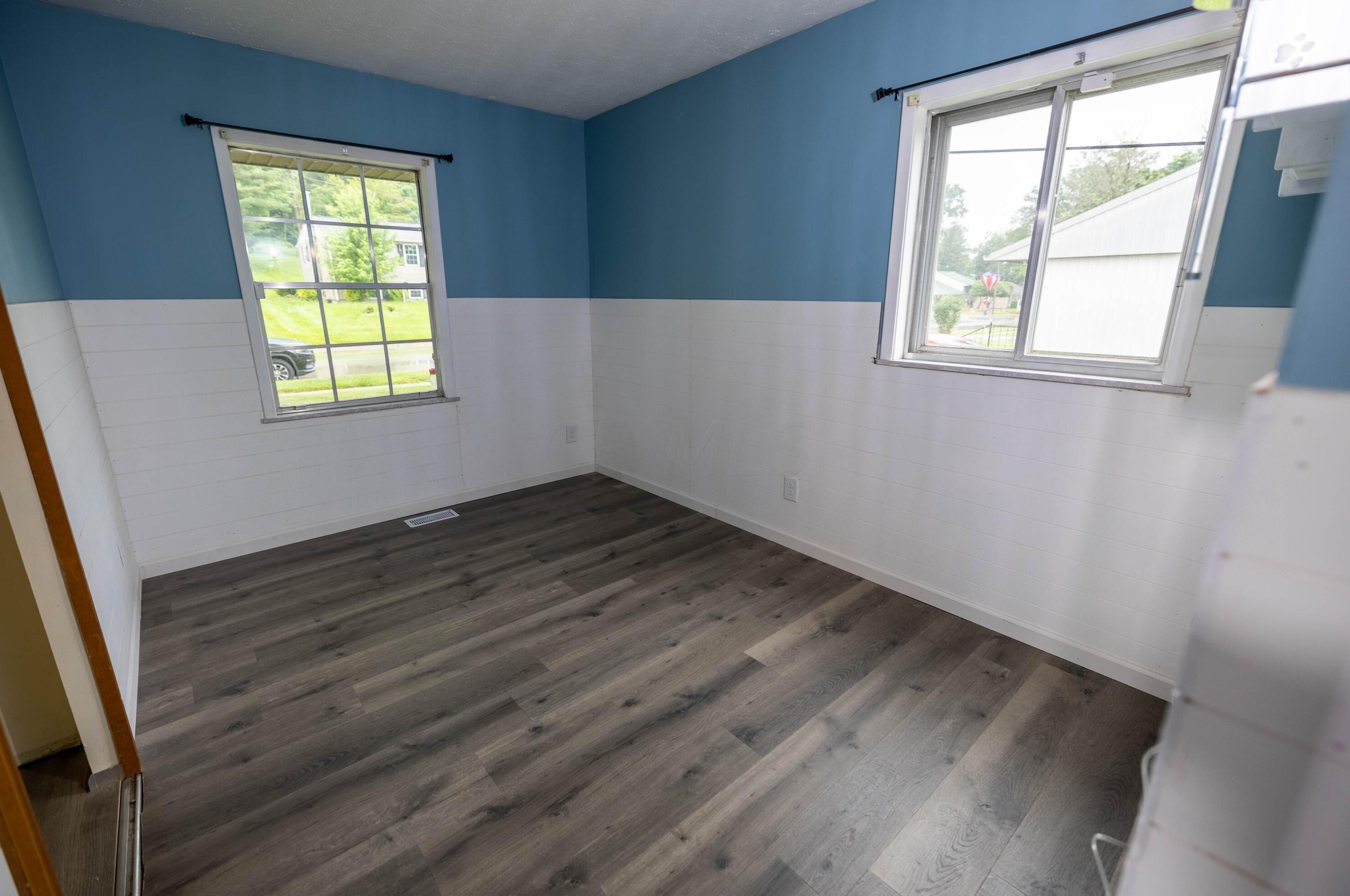 1959 Shoshone Dr, Lancaster OH  43130-2232 exterior