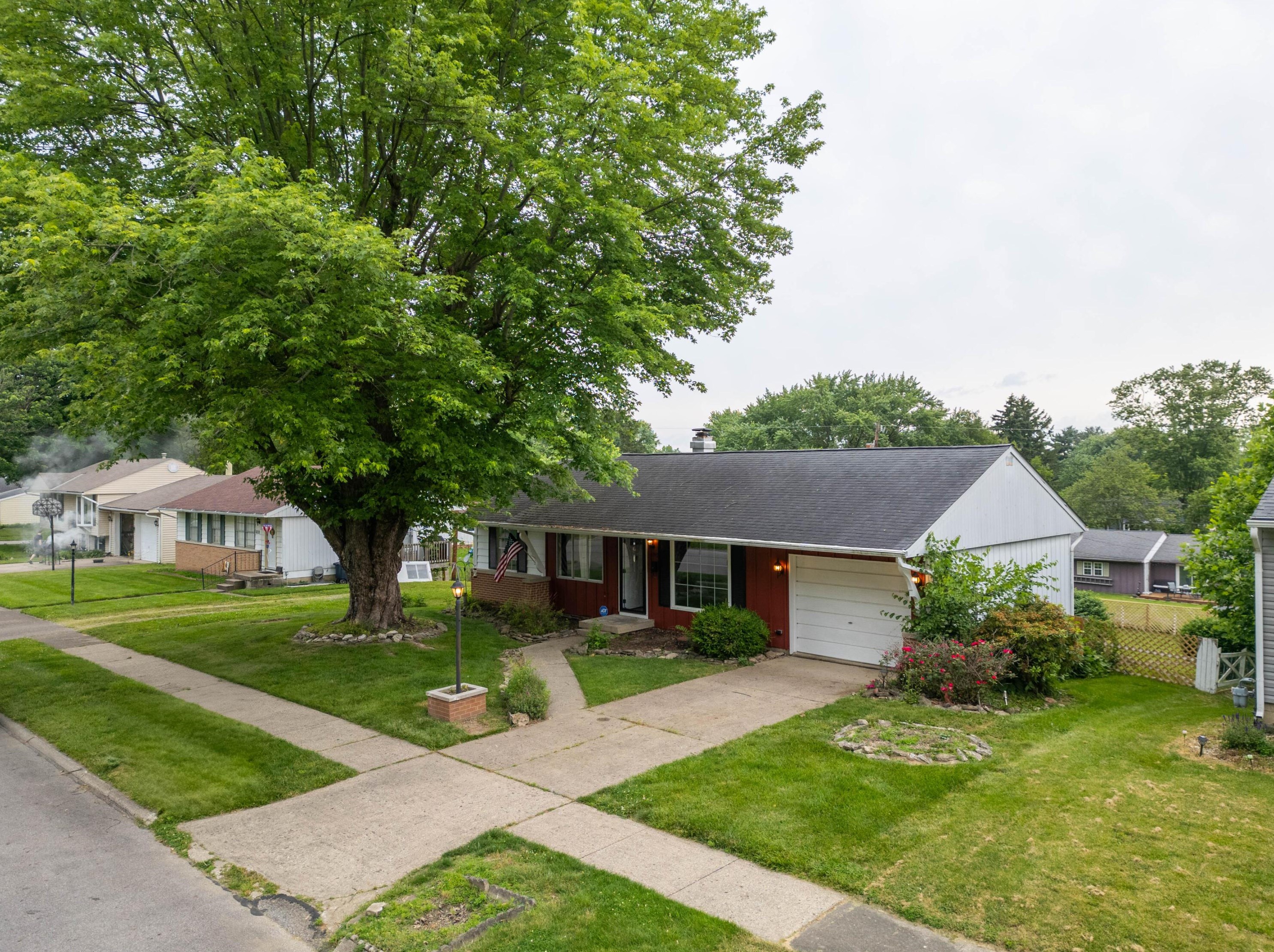 1959 Shoshone Dr, Lancaster OH  43130-2232 exterior