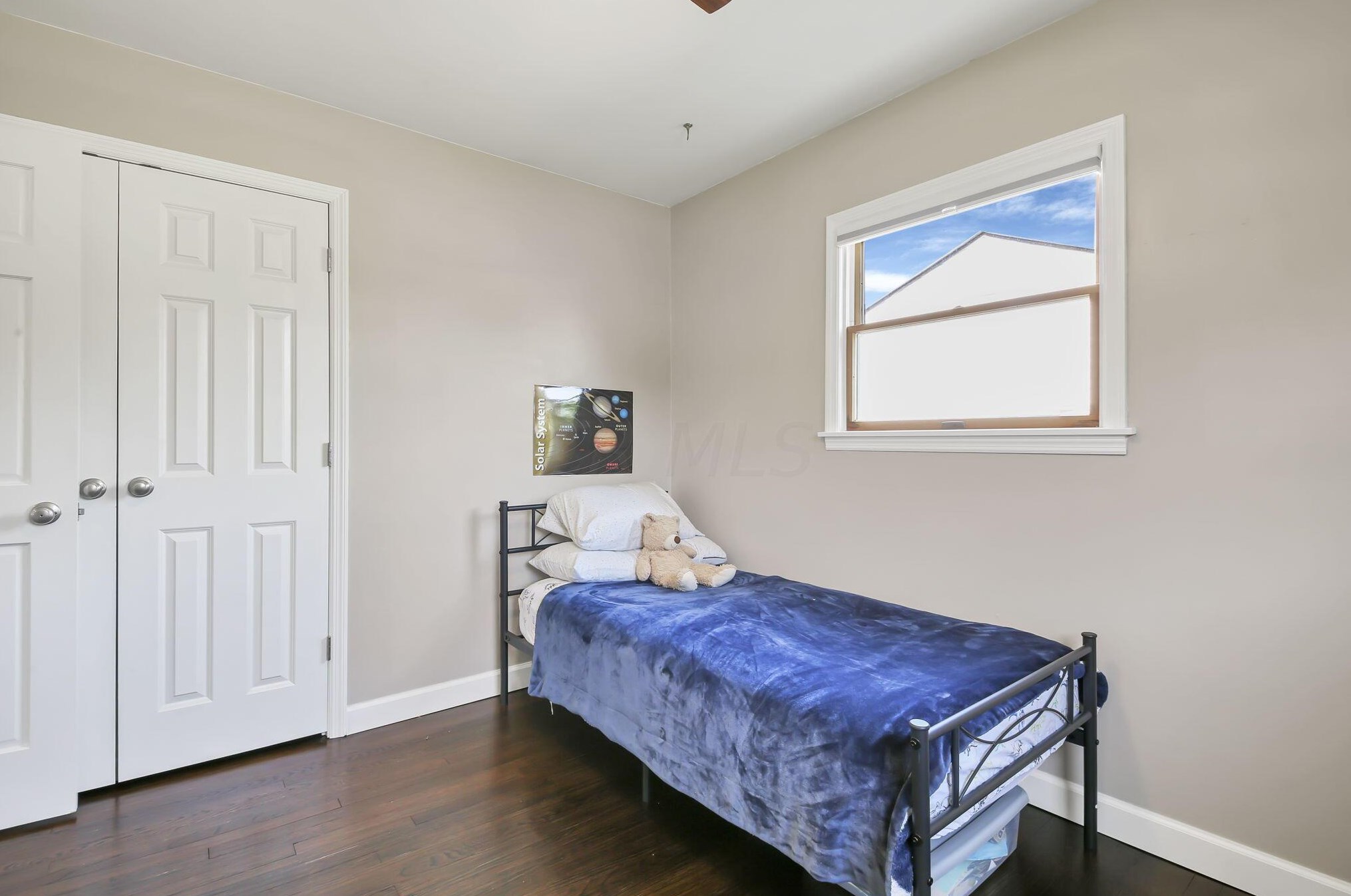 2731 Nottingham Rd, Columbus OH 43221-1157 exterior