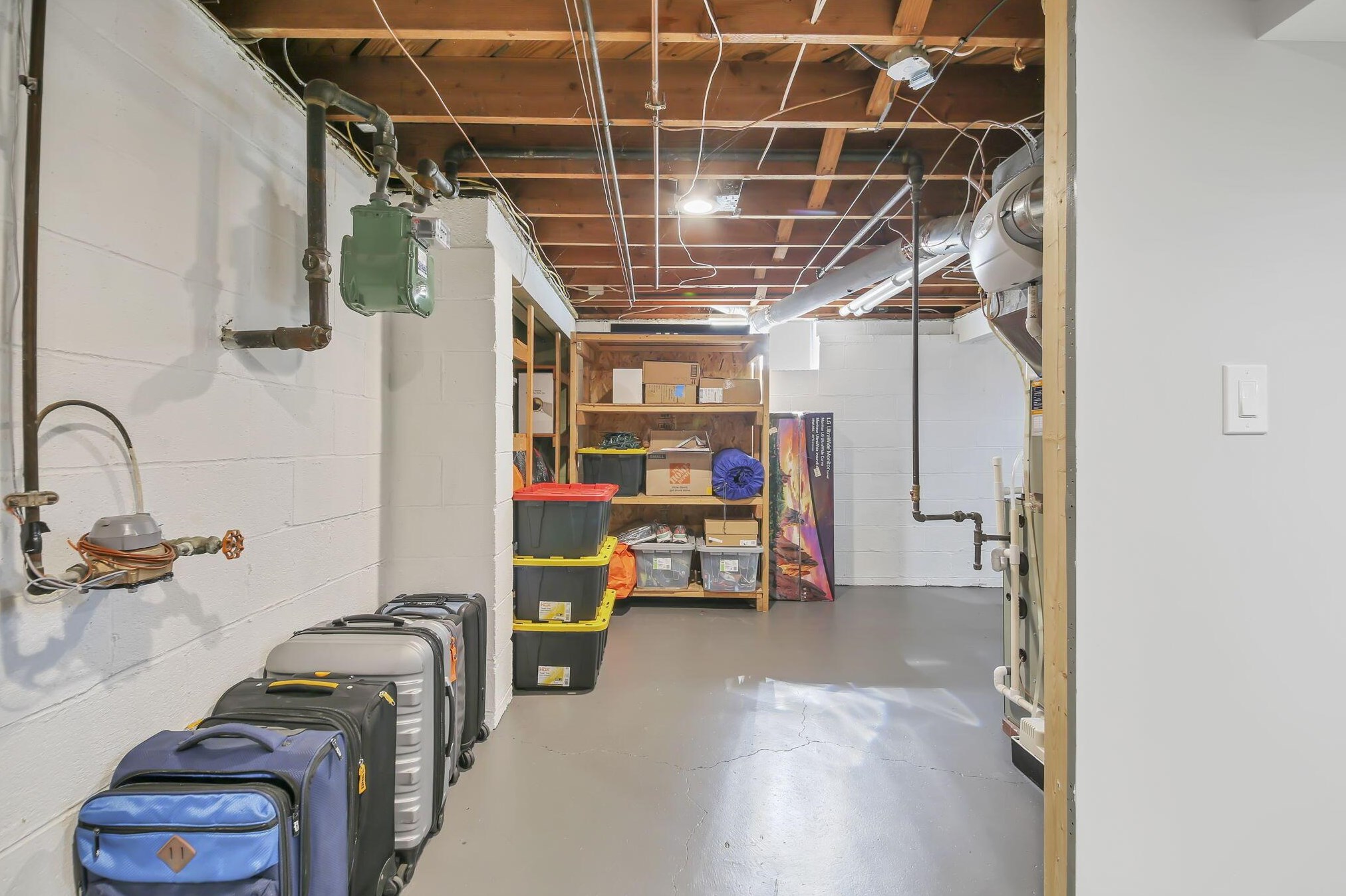 2731 Nottingham Rd, Columbus OH 43221-1157 exterior