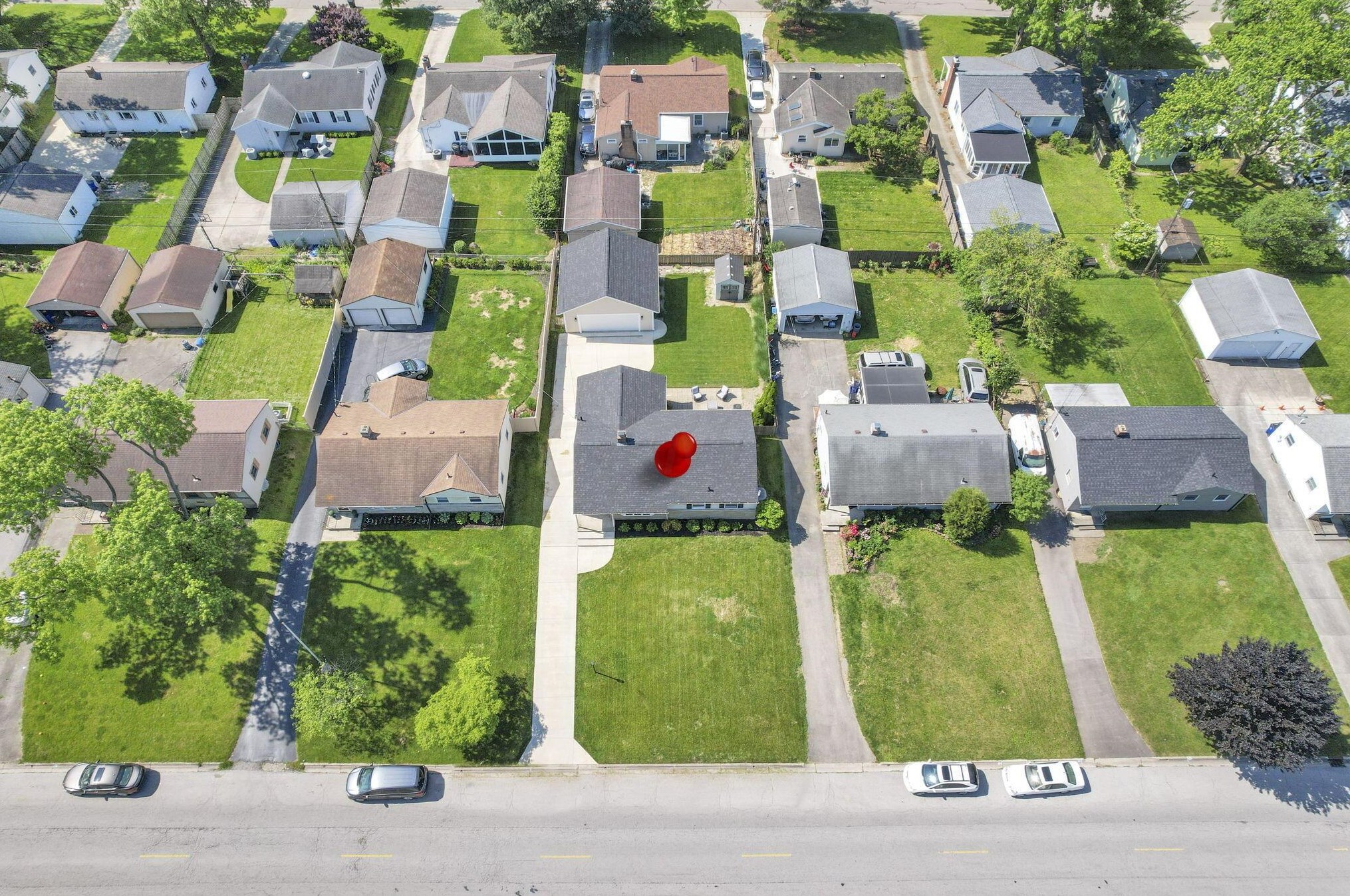 2731 Nottingham Rd, Columbus OH 43221-1157 exterior