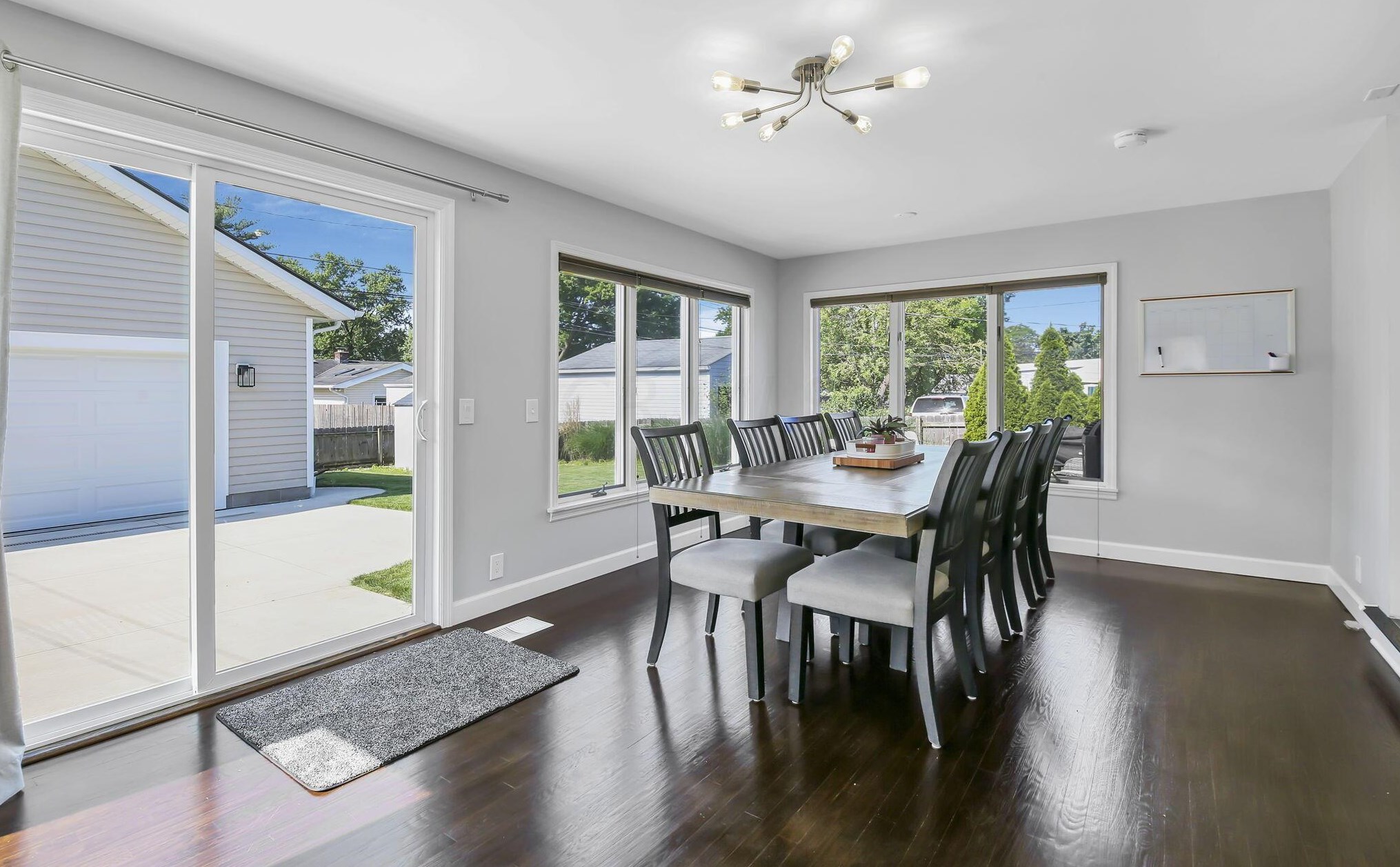 2731 Nottingham Rd, Columbus OH 43221-1157 exterior