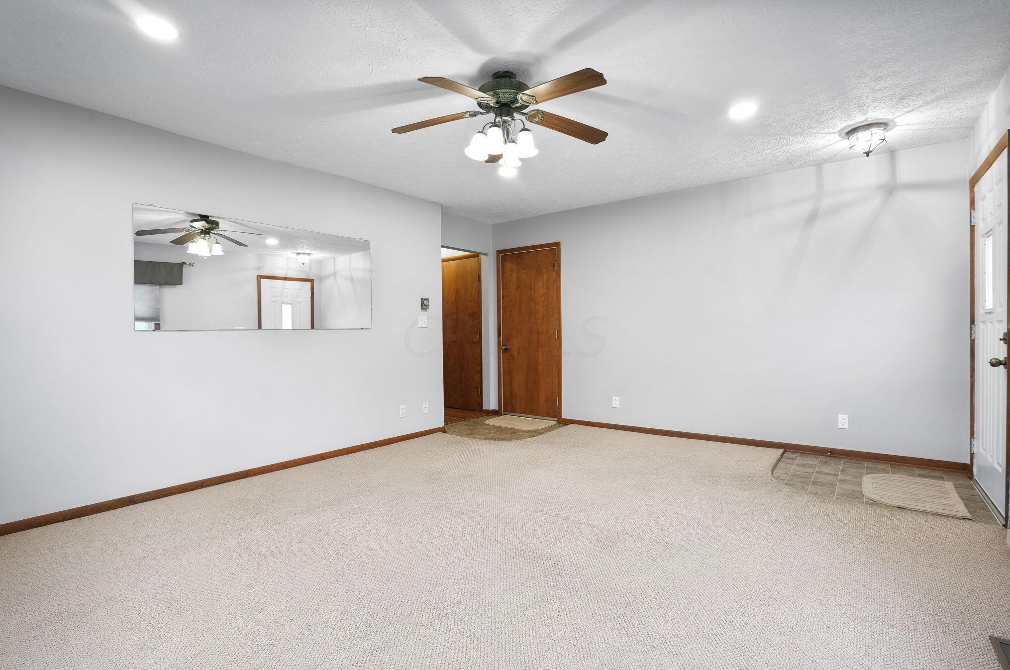 555 Executive Blvd, Delaware OH 43015-1156 exterior