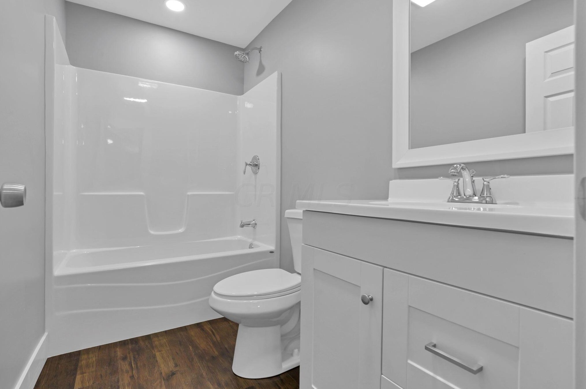 473 Smith Rd, Columbus OH 43228-1143 exterior