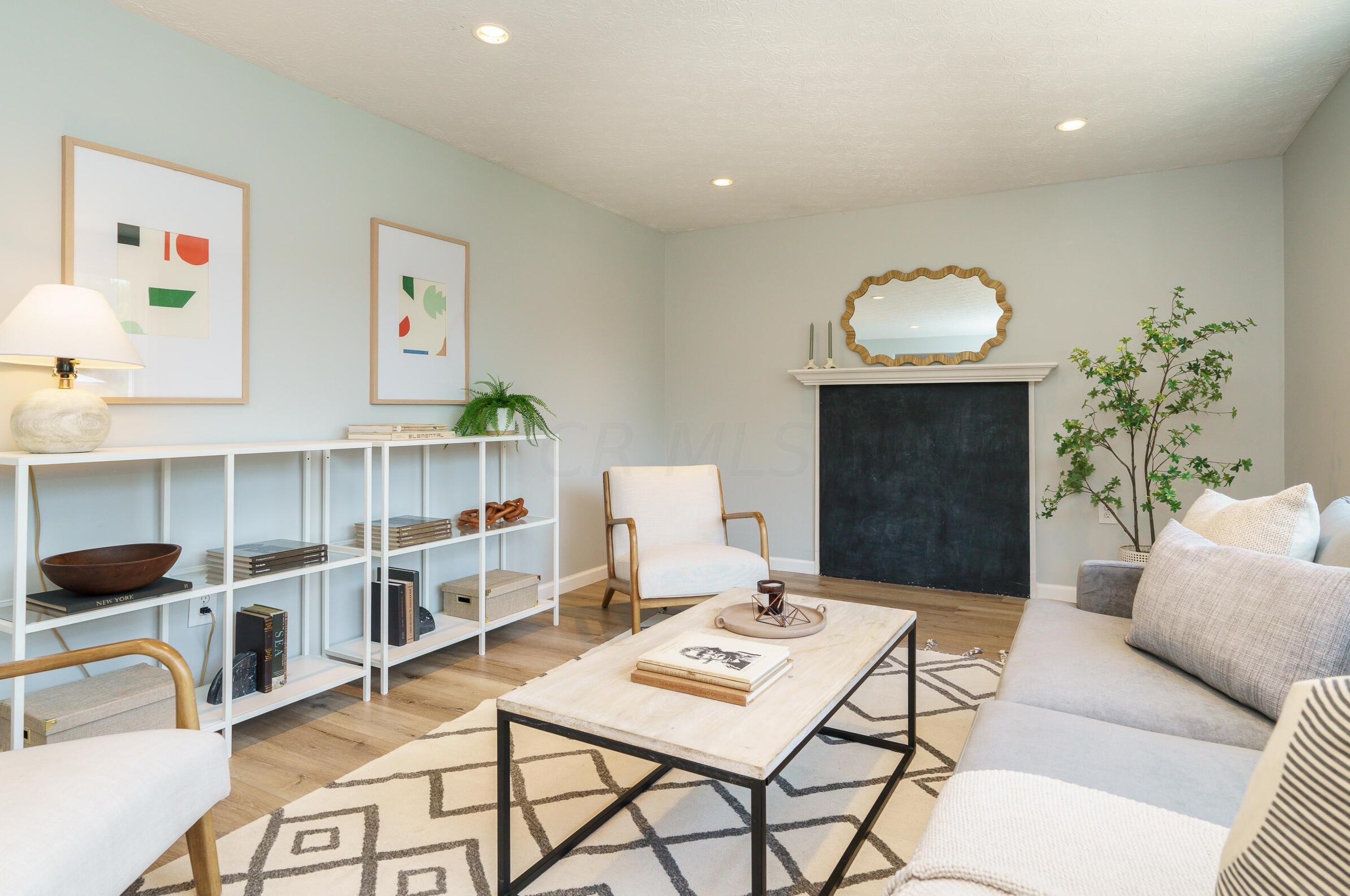 746 Ridenour Rd, Columbus OH 43230-1654 exterior