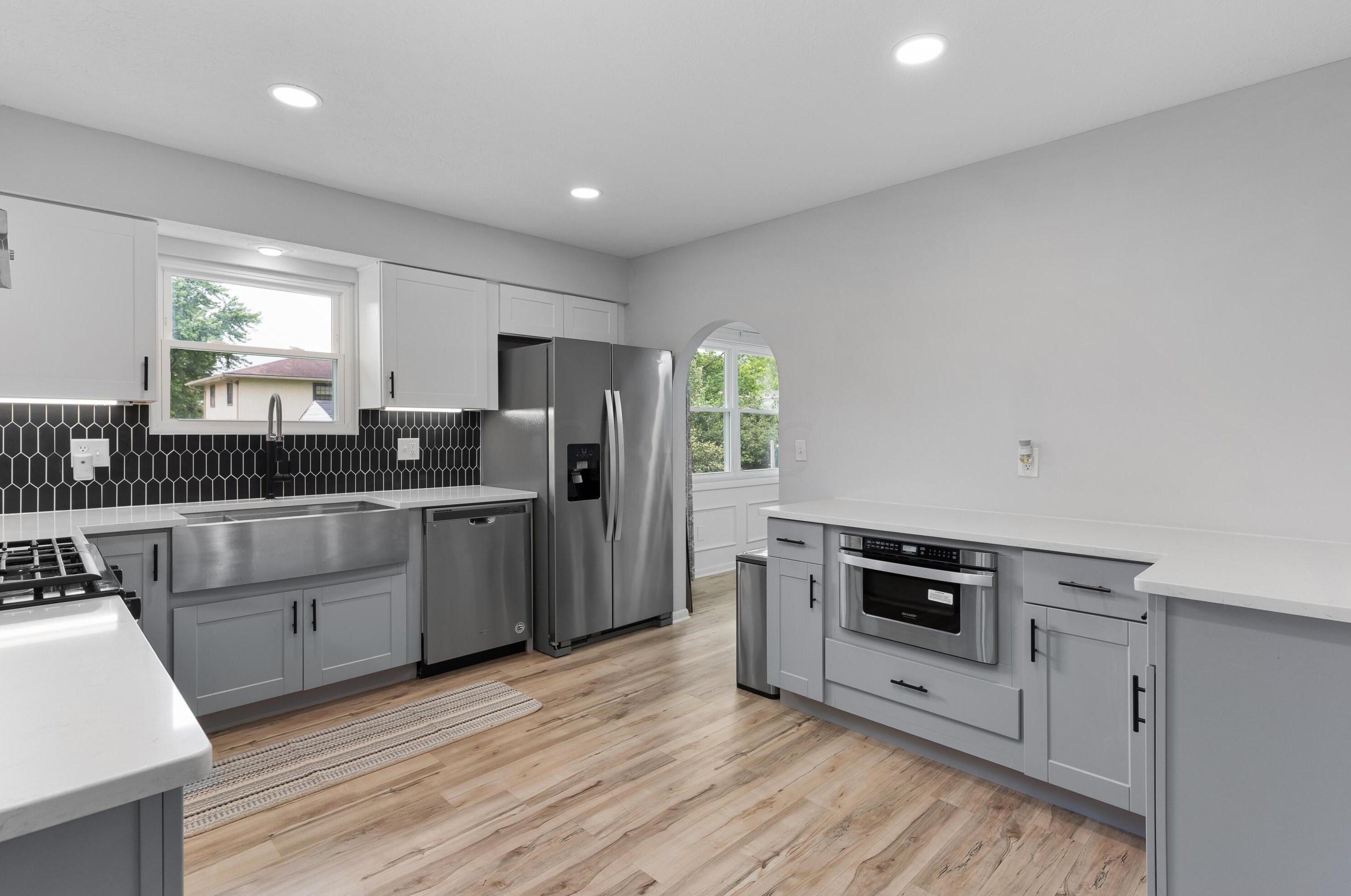 1773 Staffordshire Rd, Columbus OH 43229-2141 exterior