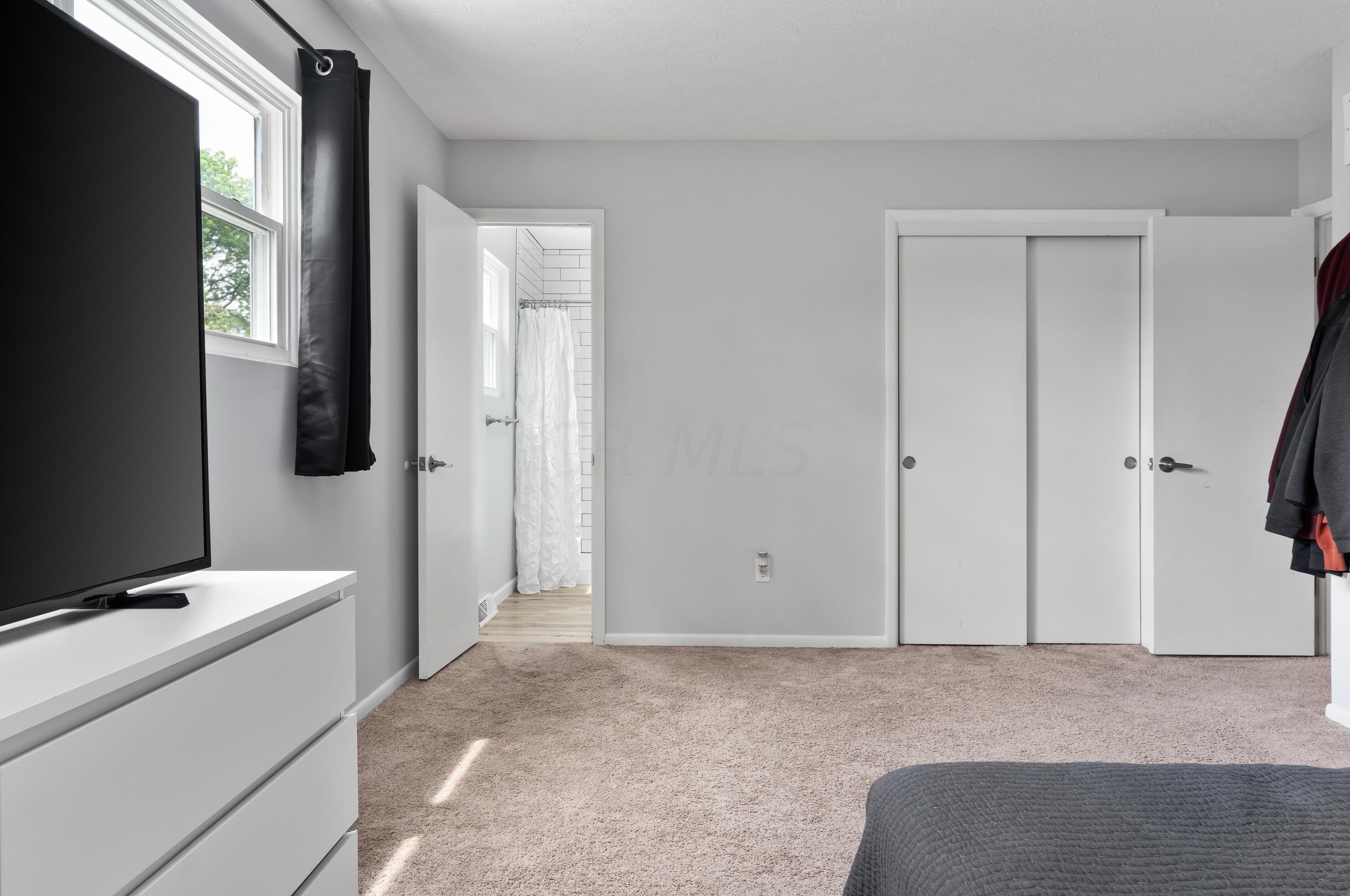 1773 Staffordshire Rd, Columbus OH 43229-2141 exterior