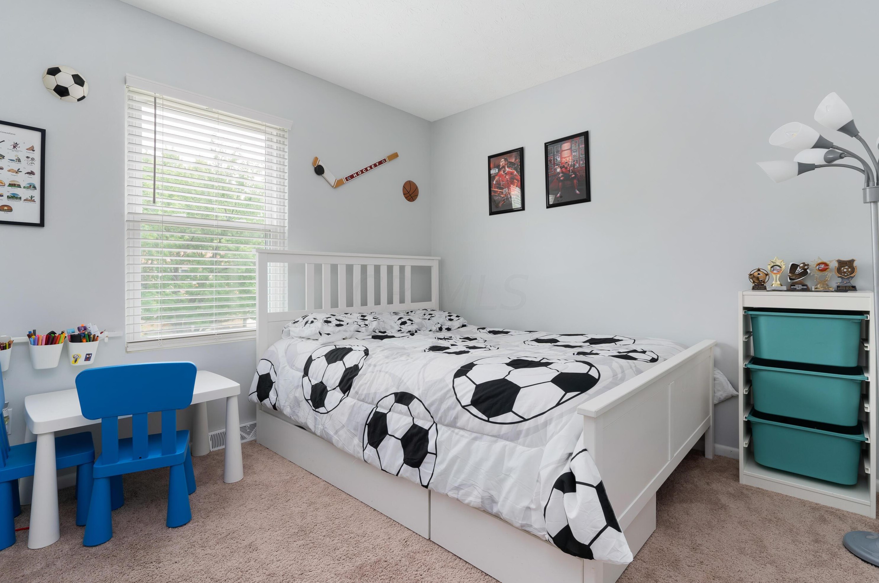 1773 Staffordshire Rd, Columbus OH 43229-2141 exterior