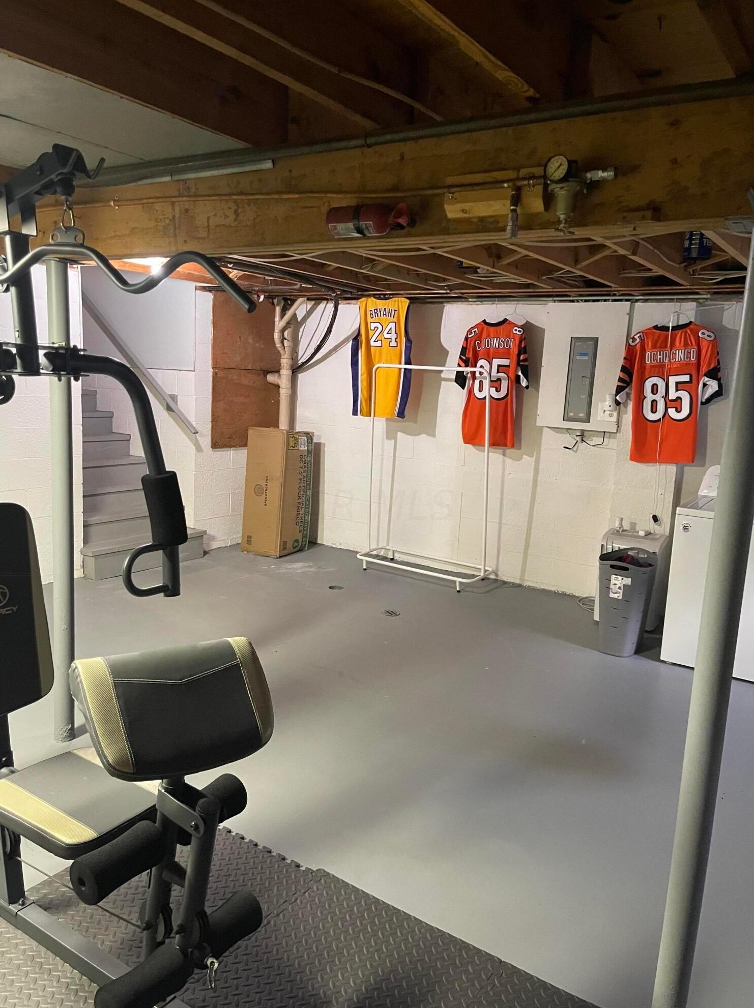 1773 Staffordshire Rd, Columbus OH 43229-2141 exterior