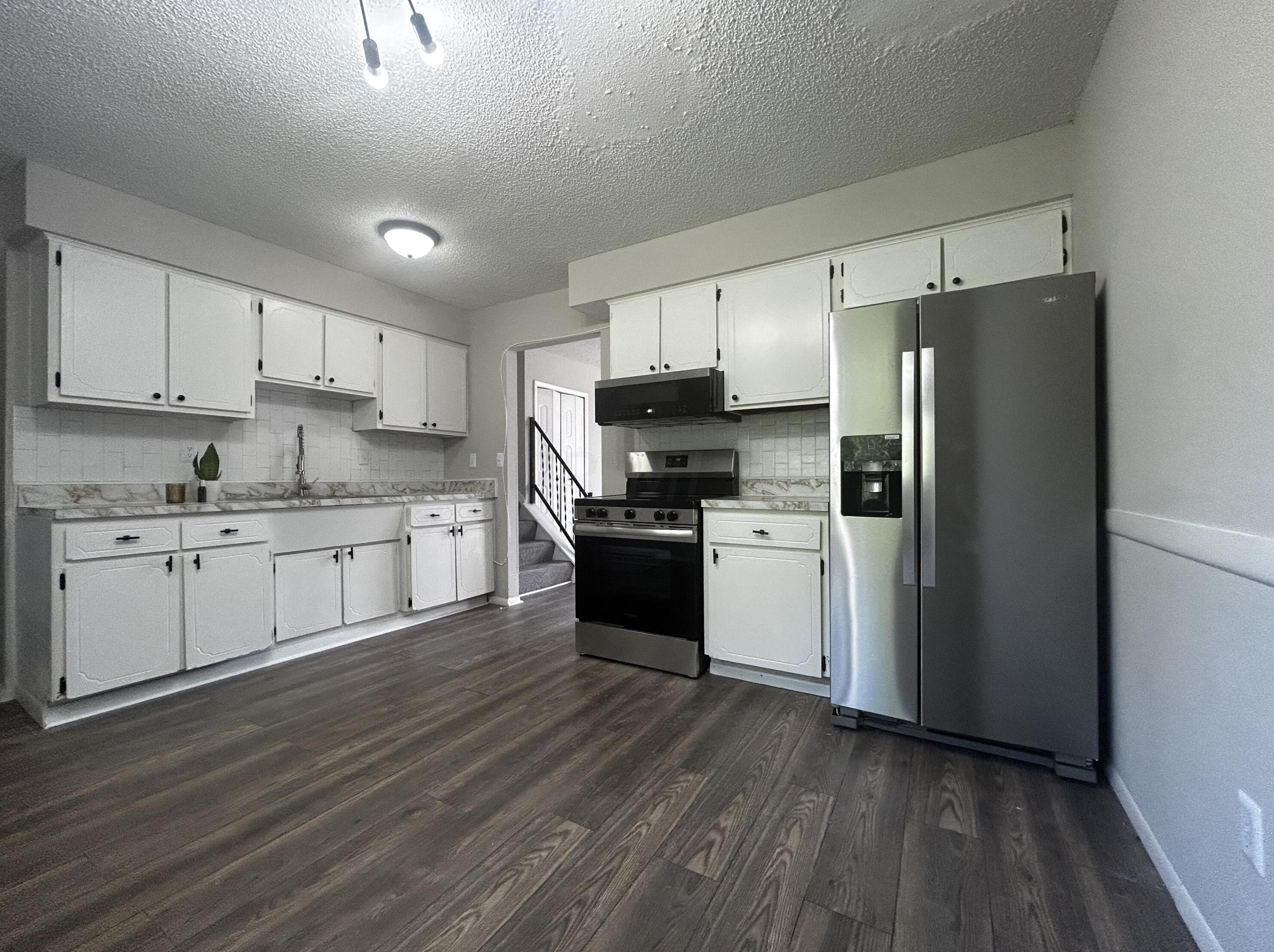 2902 Falcon Brg Dr, Columbus OH 43232-5436 exterior